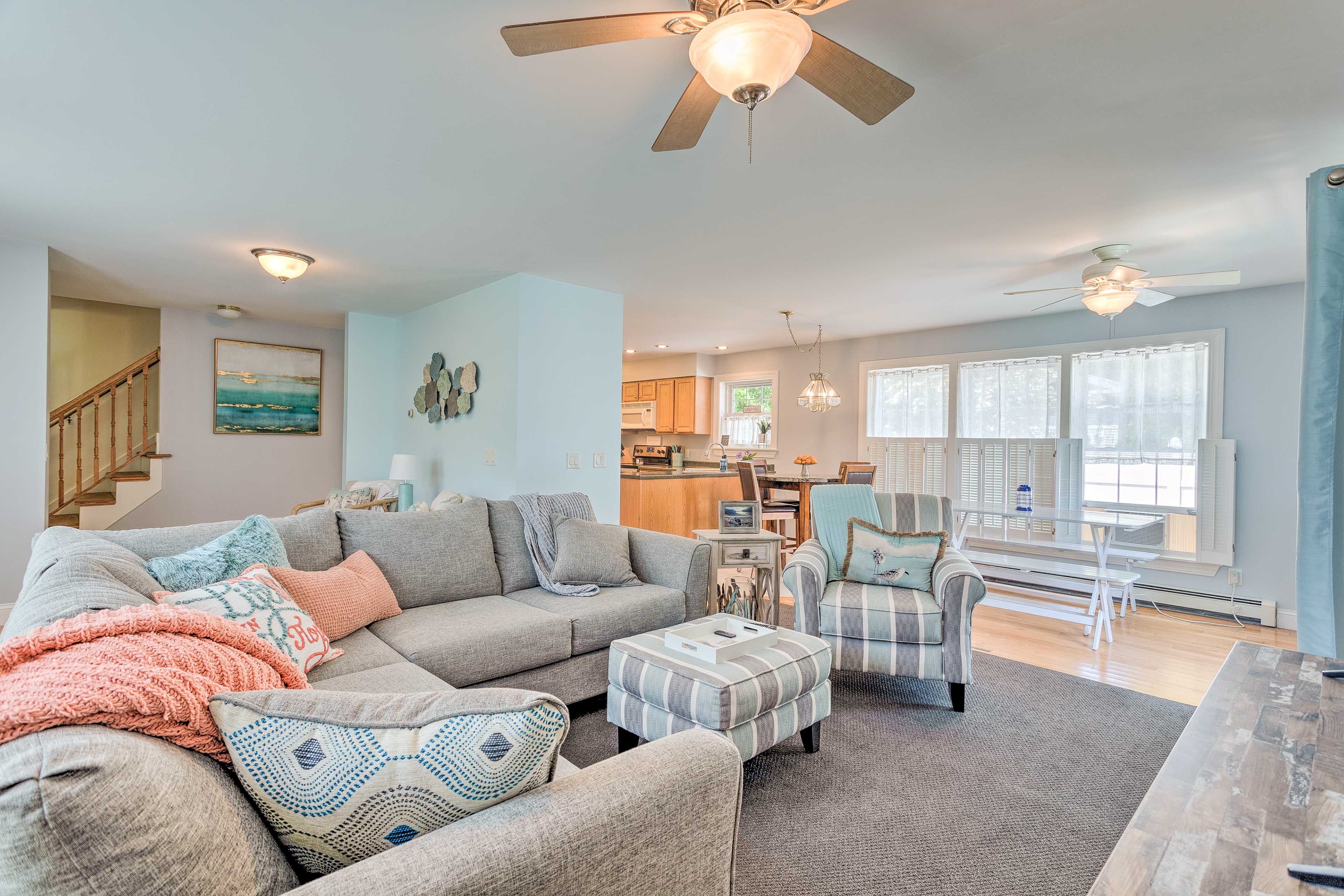 Living Room | Air Conditioning