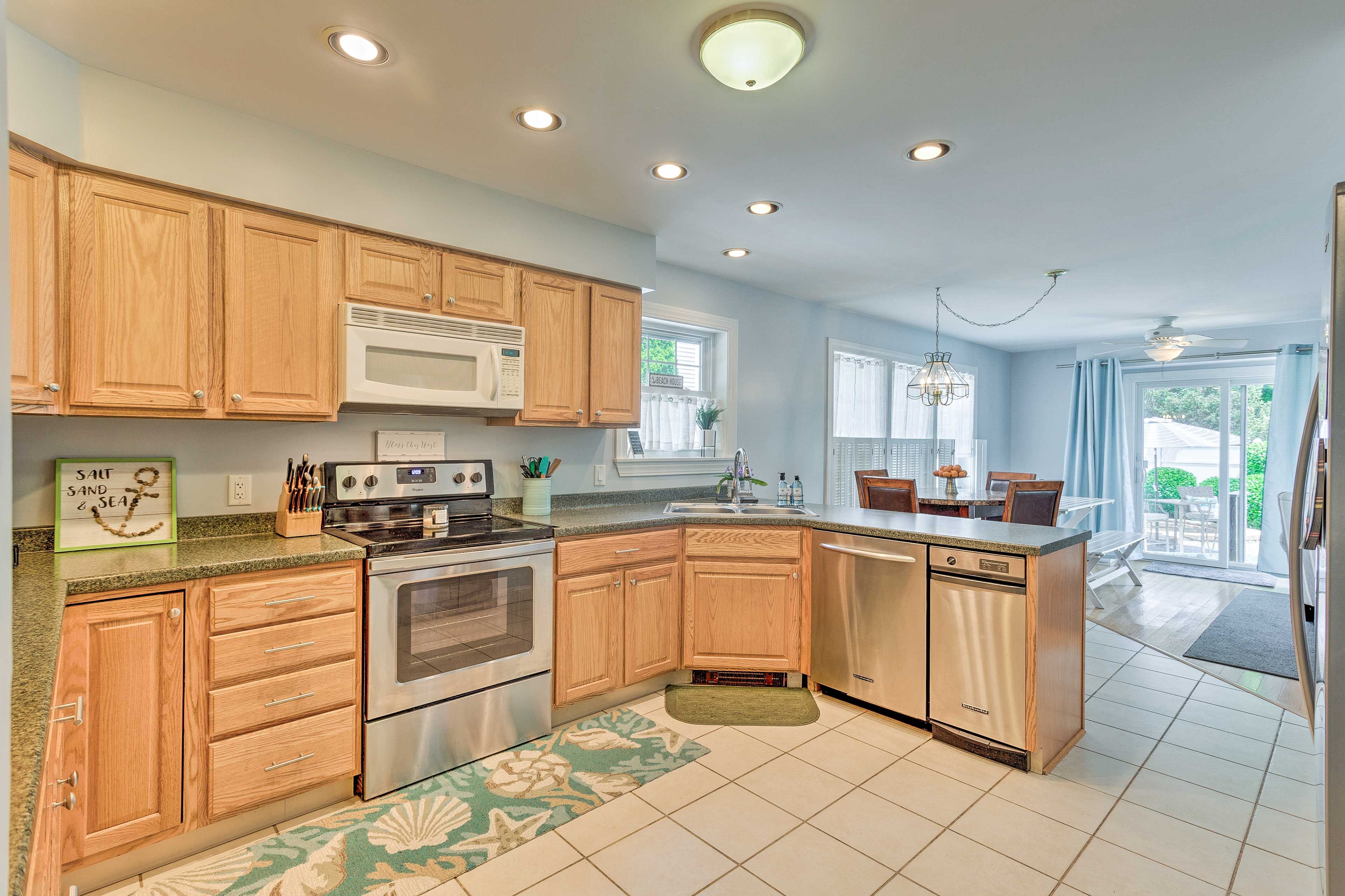 Fully Equipped Kitchen | Crock-Pot