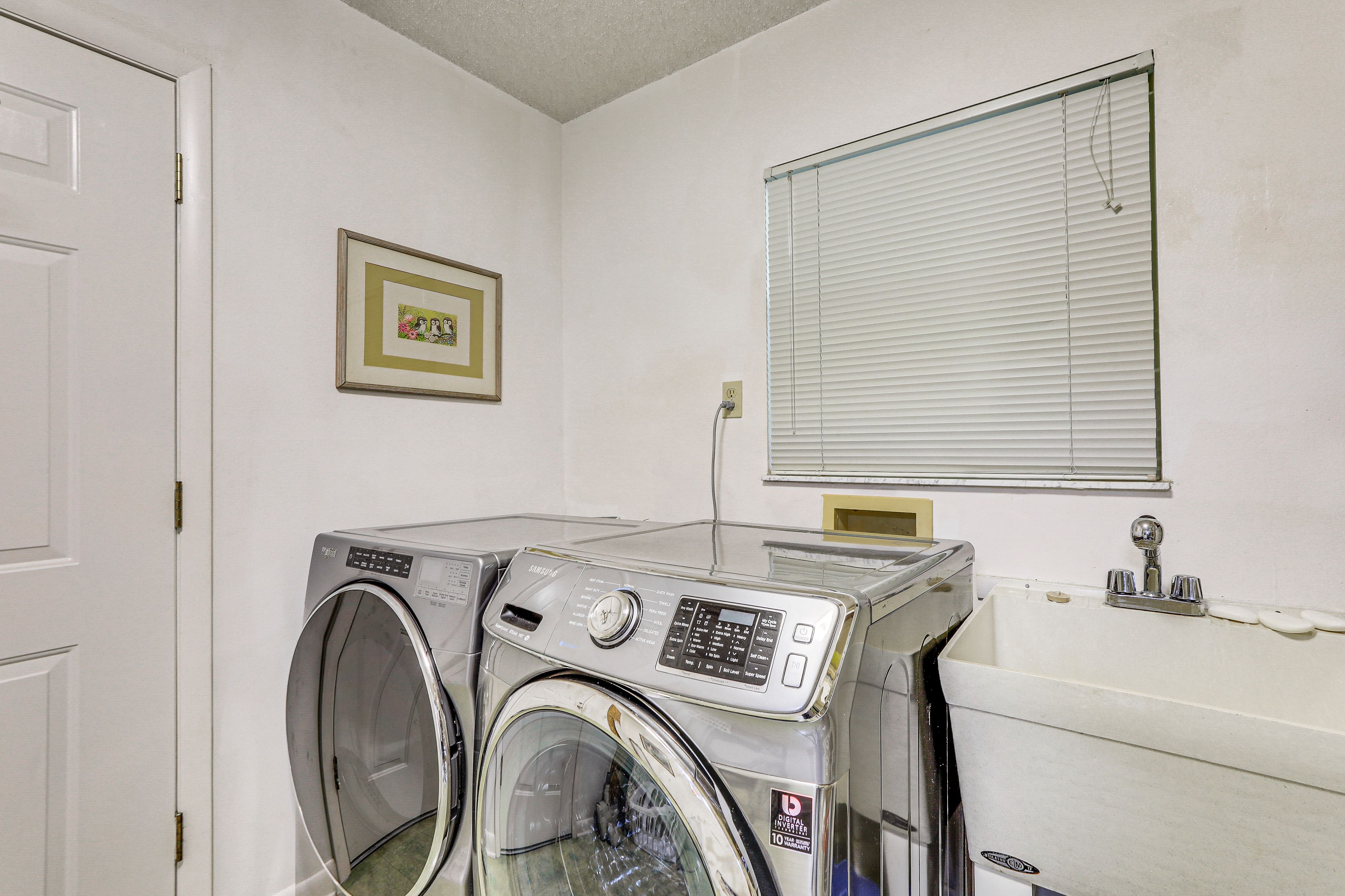 In-Unit Laundry
