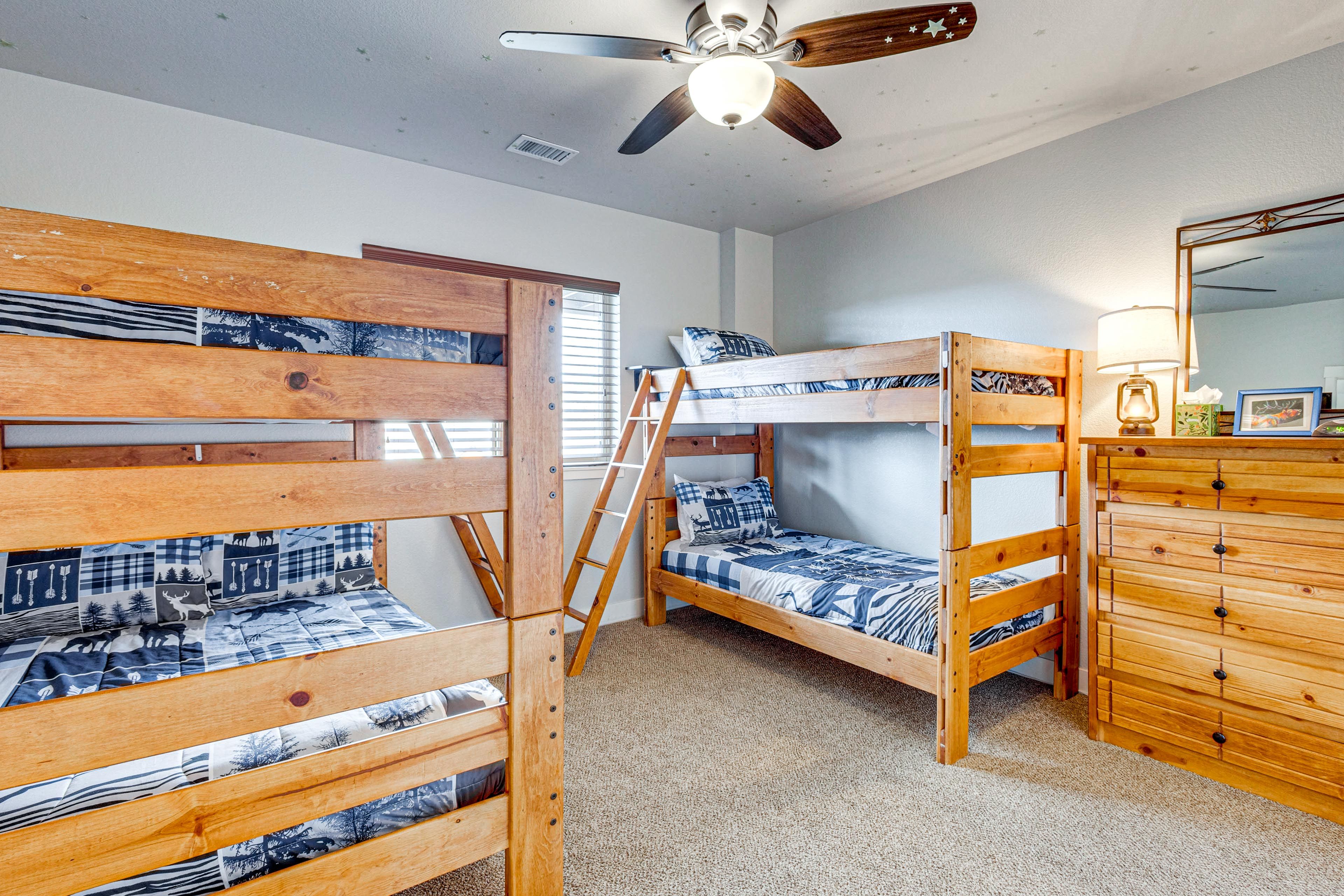Bedroom 4 | Full Bunk Bed, Twin Bunk Bed | Basement Level