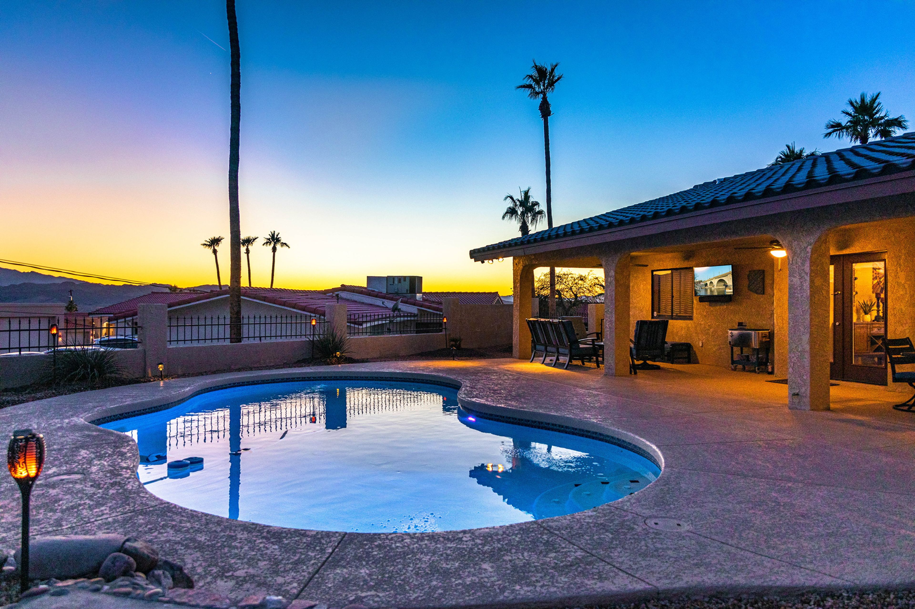 Lake Havasu City Vacation Rental | 3BR | 2BA | Step-Free Access | 1,700 Sq Ft
