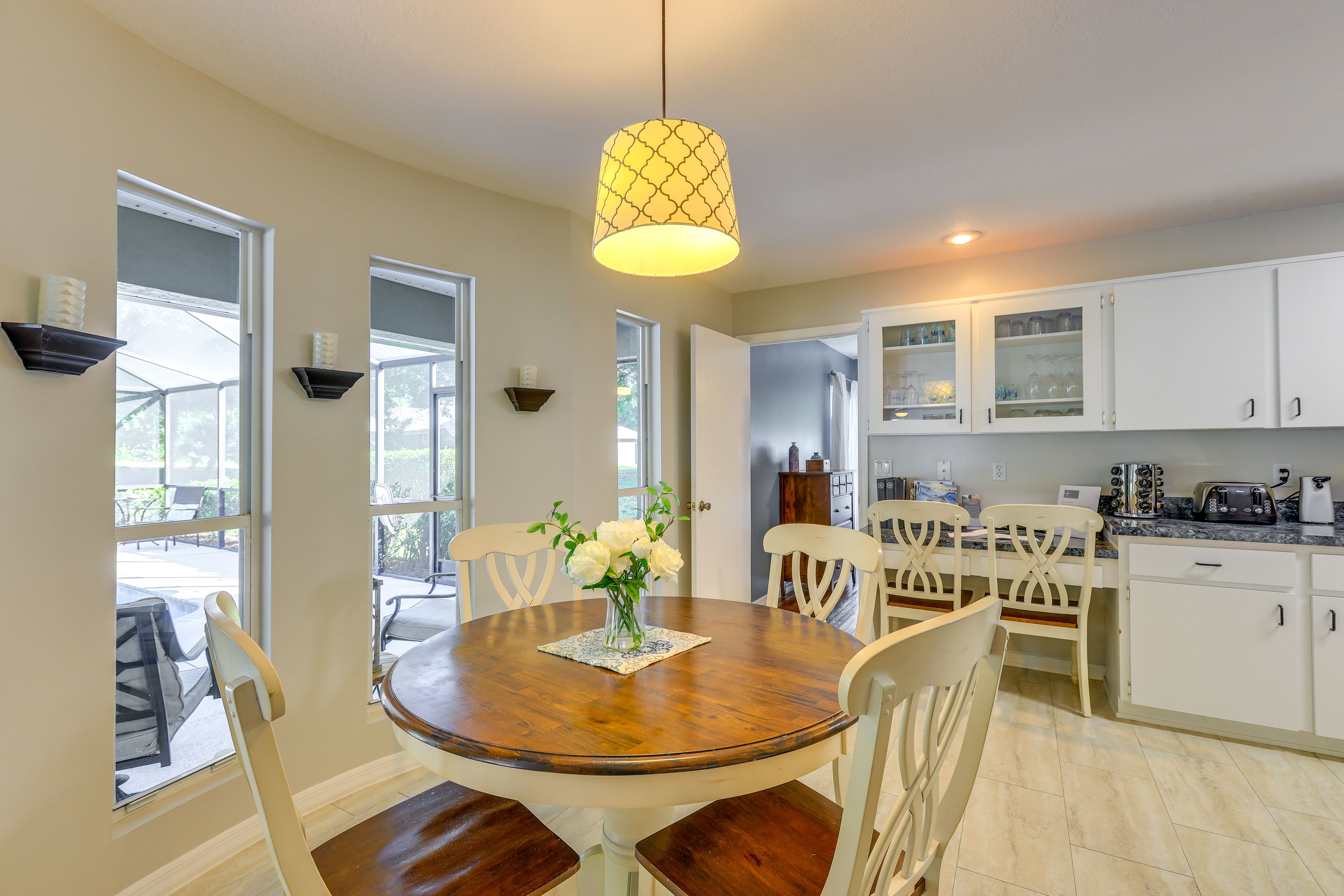 Breakfast Nook
