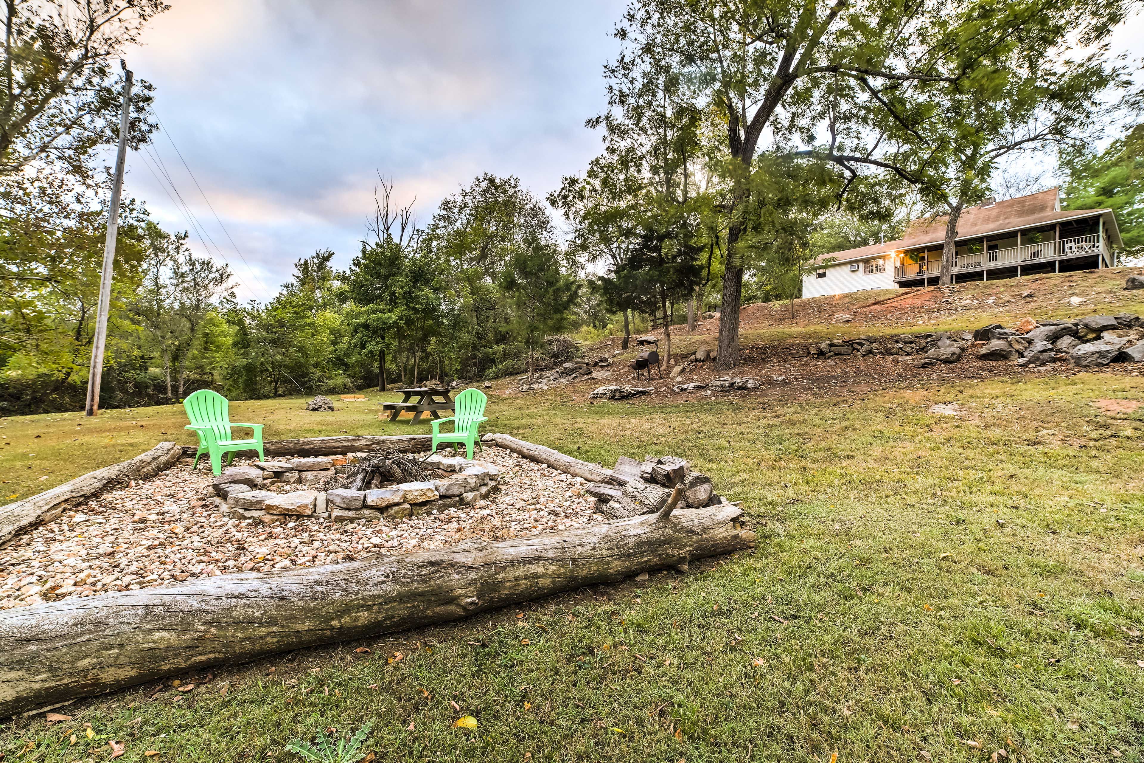 Spacious Backyard | Fire Pit