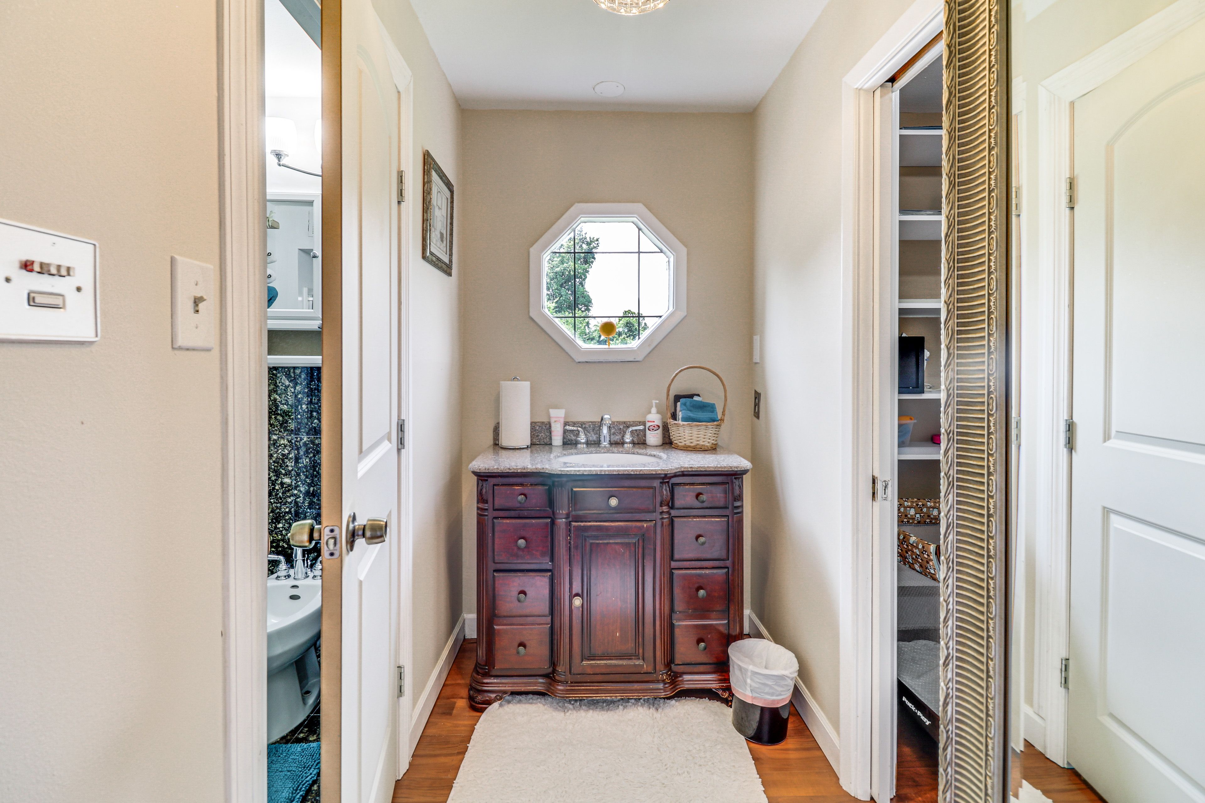 En-Suite Bathroom | Towels Provided