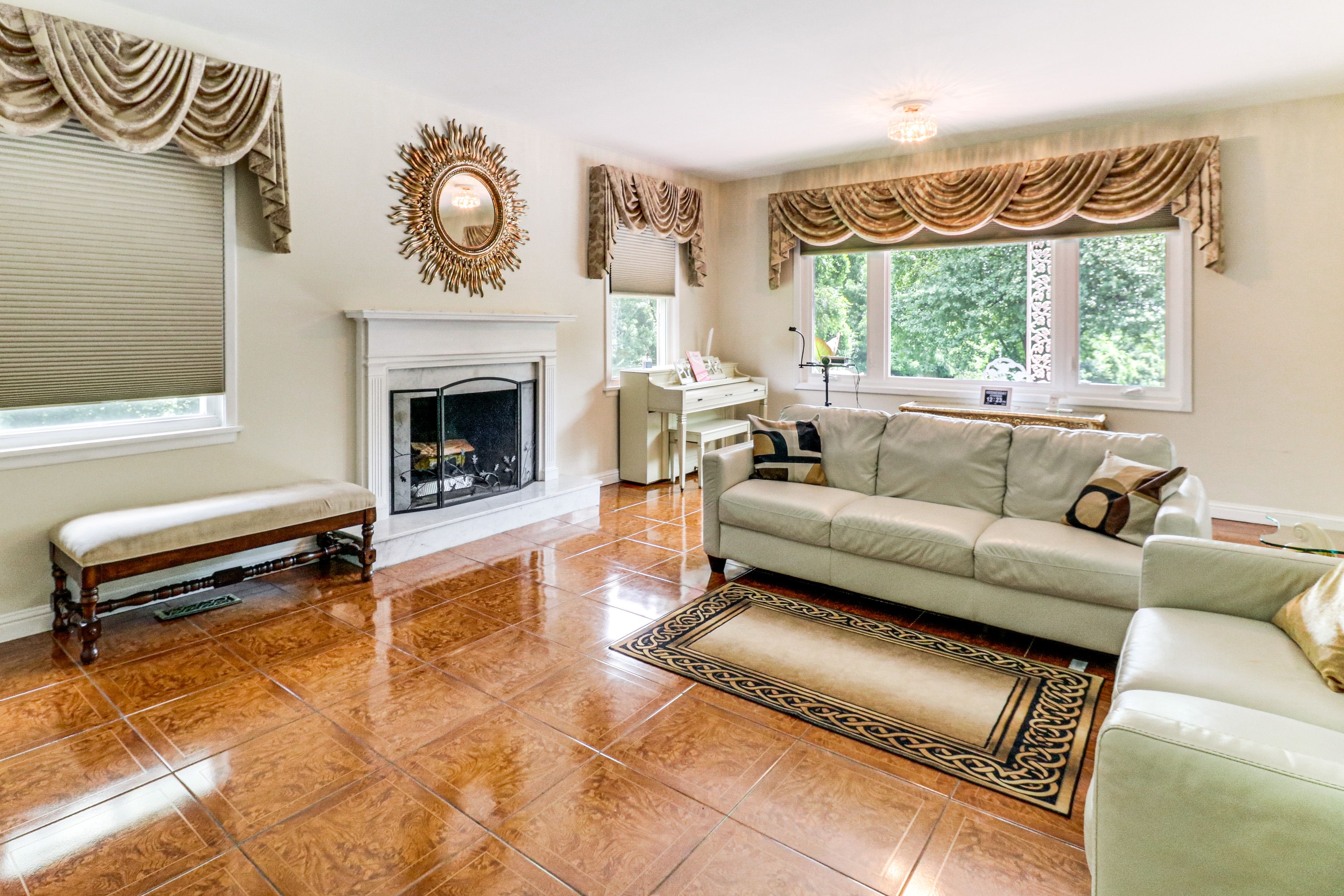 Media Room | Projector w/ Screen | Central A/C | Free WiFi