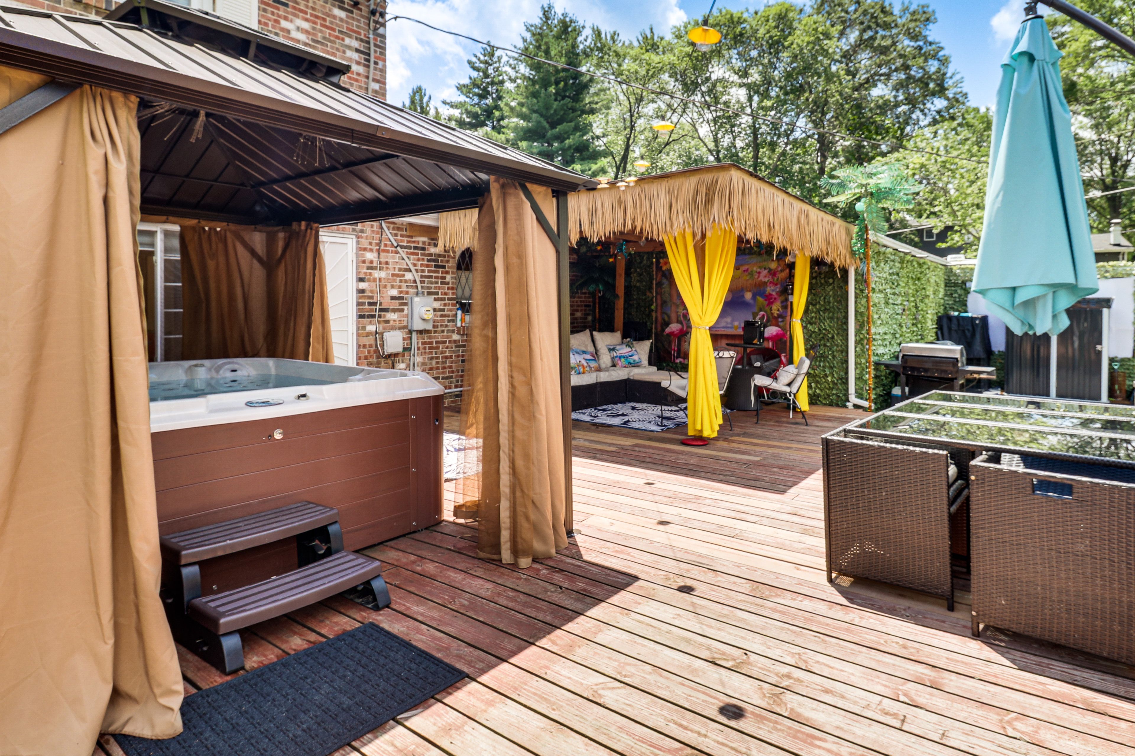 Spacious Deck | Hot Tub | 2 Gas Grills