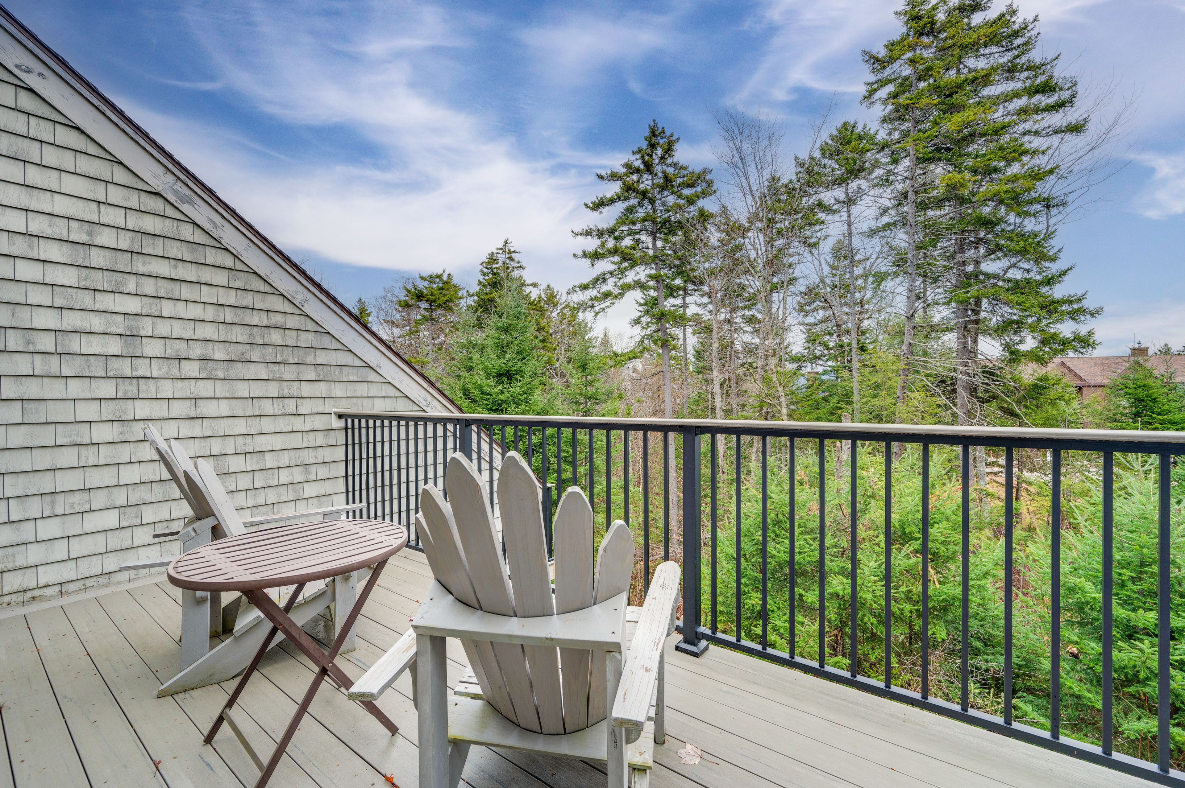 Carroll Vacation Rental | 2BR | 1.5BA | 1,200 Sq Ft | Stairs Required