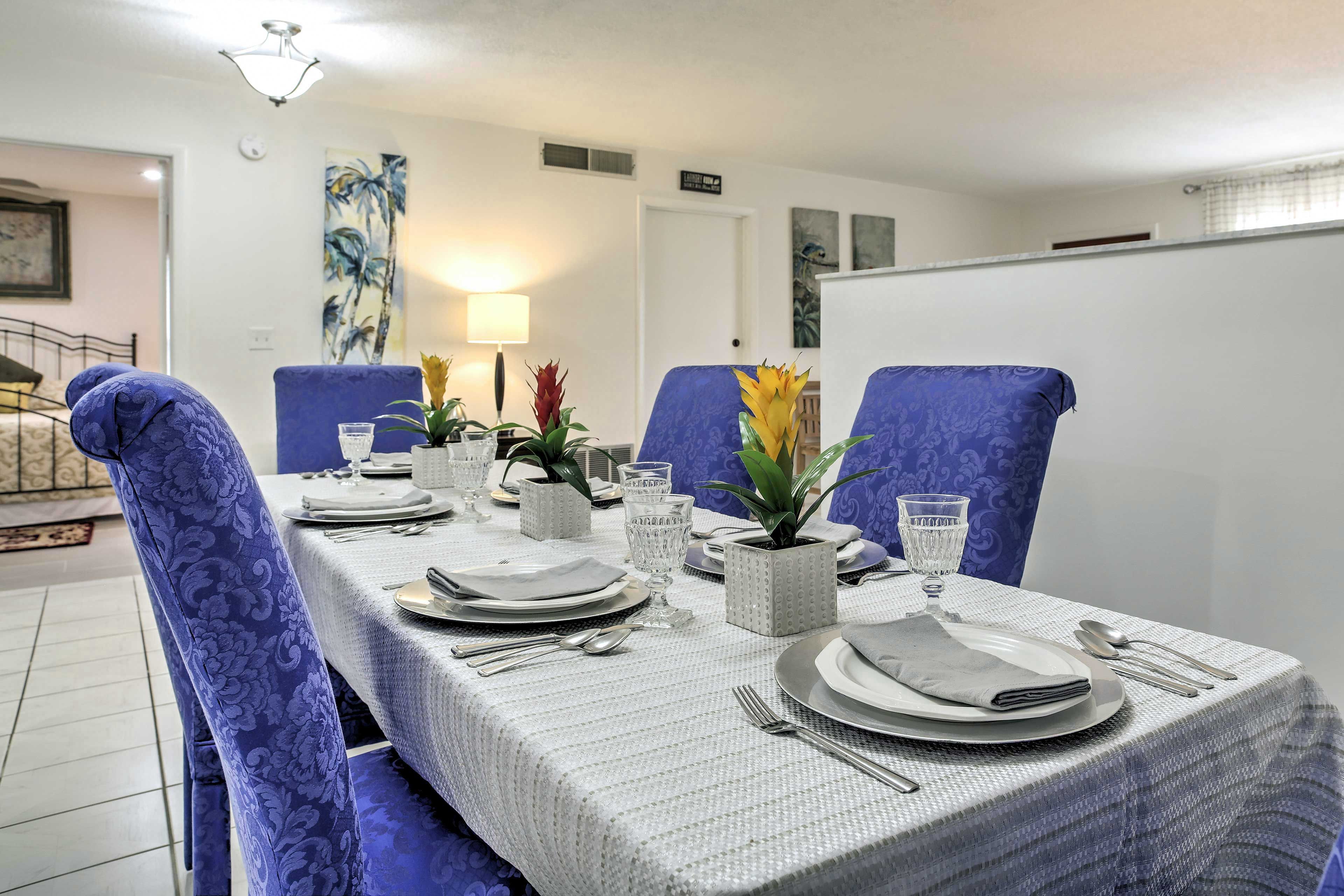 Dining Space | Dishware/Flatware