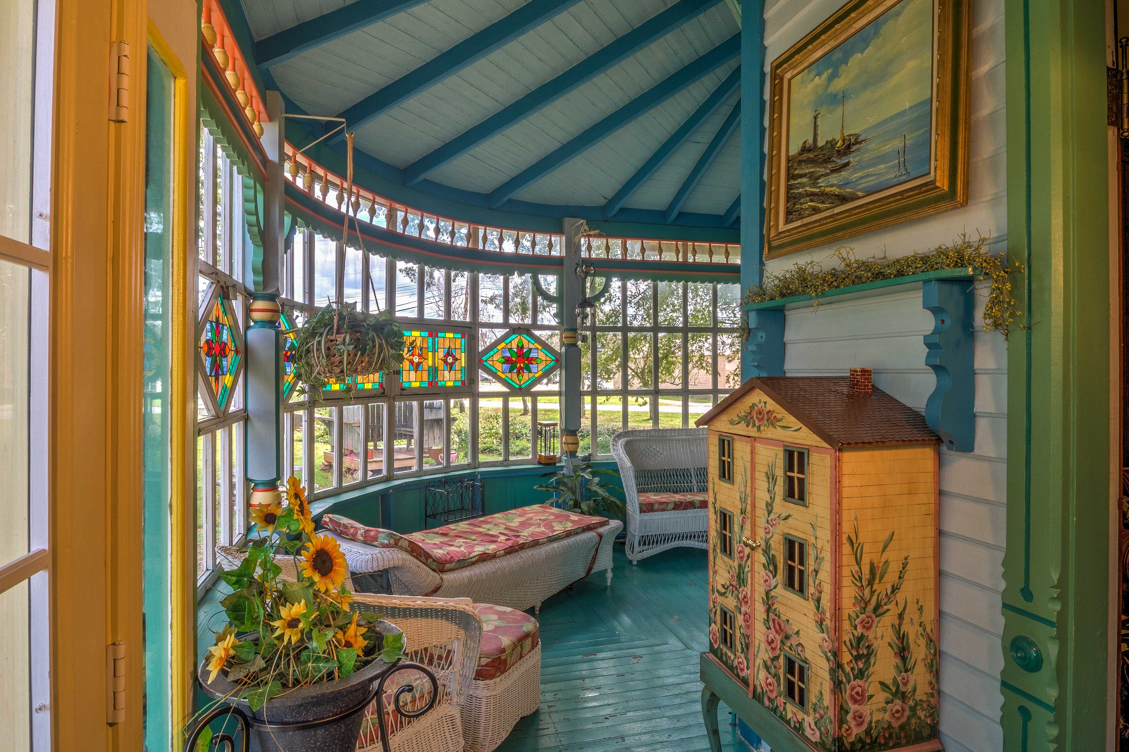 Covered Porch