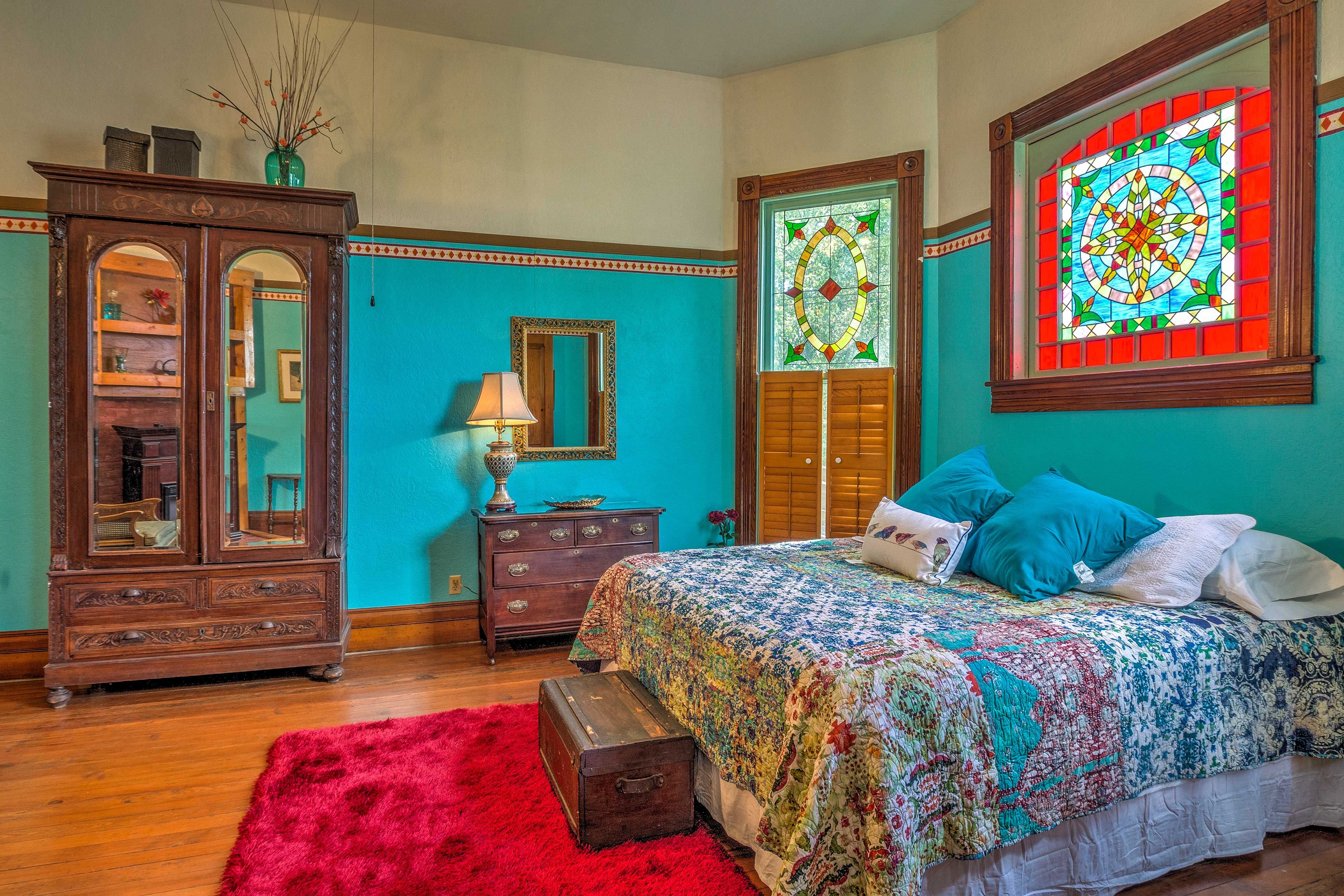 Bedroom 2 | King Bed
