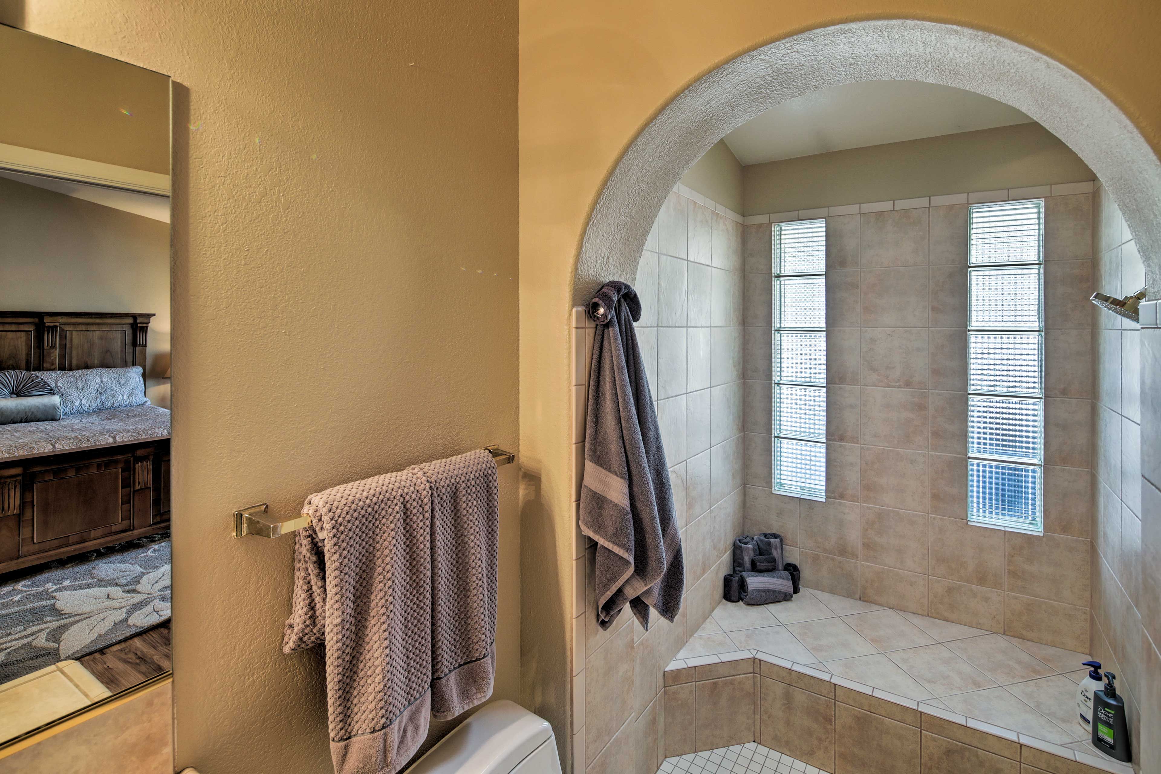 Bedroom 1 | En-Suite Bathroom
