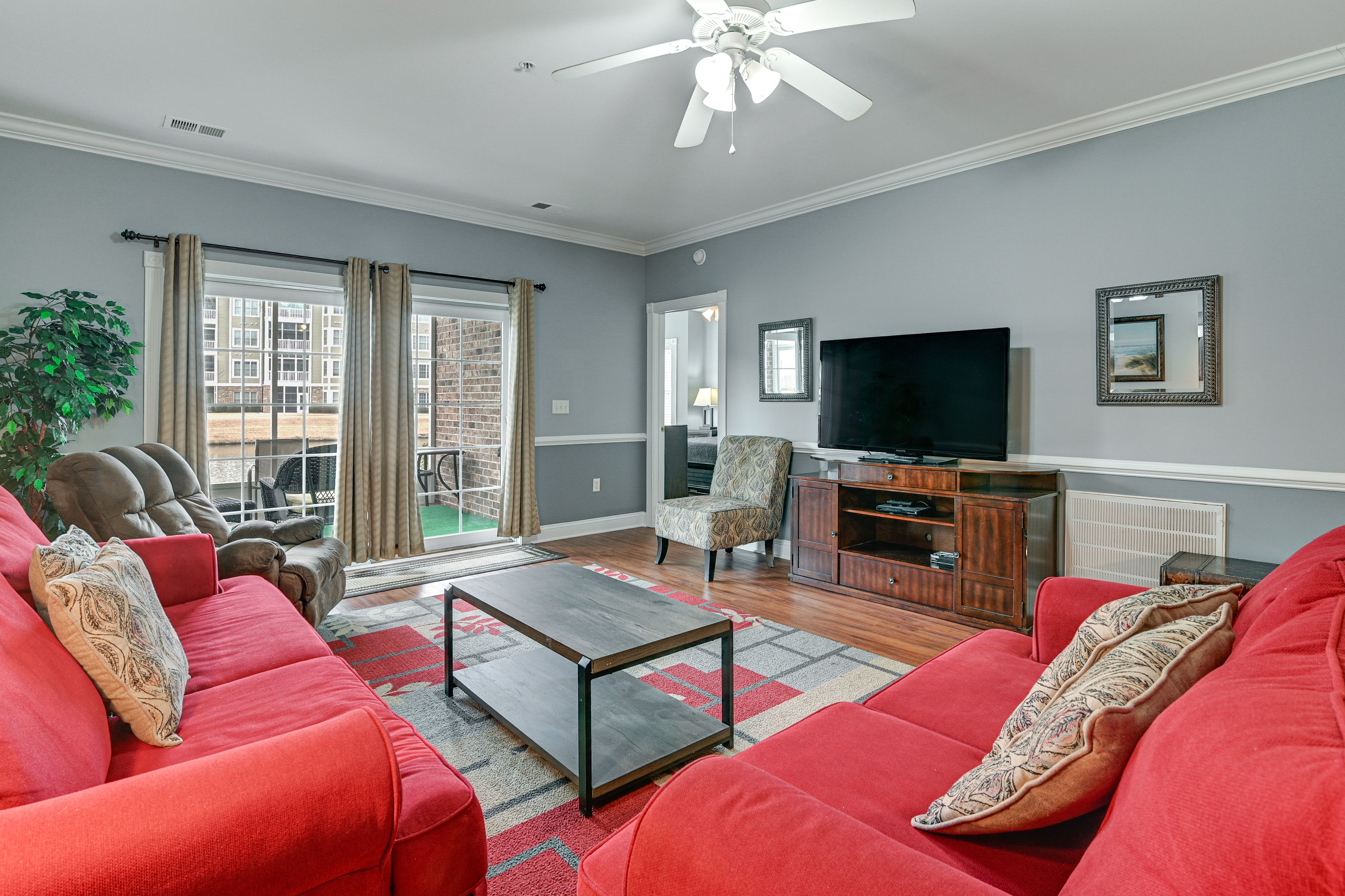 Myrtle Beach Vacation Rental | 3BR | 2BA | 1,500 Sq Ft | Step-Free Access