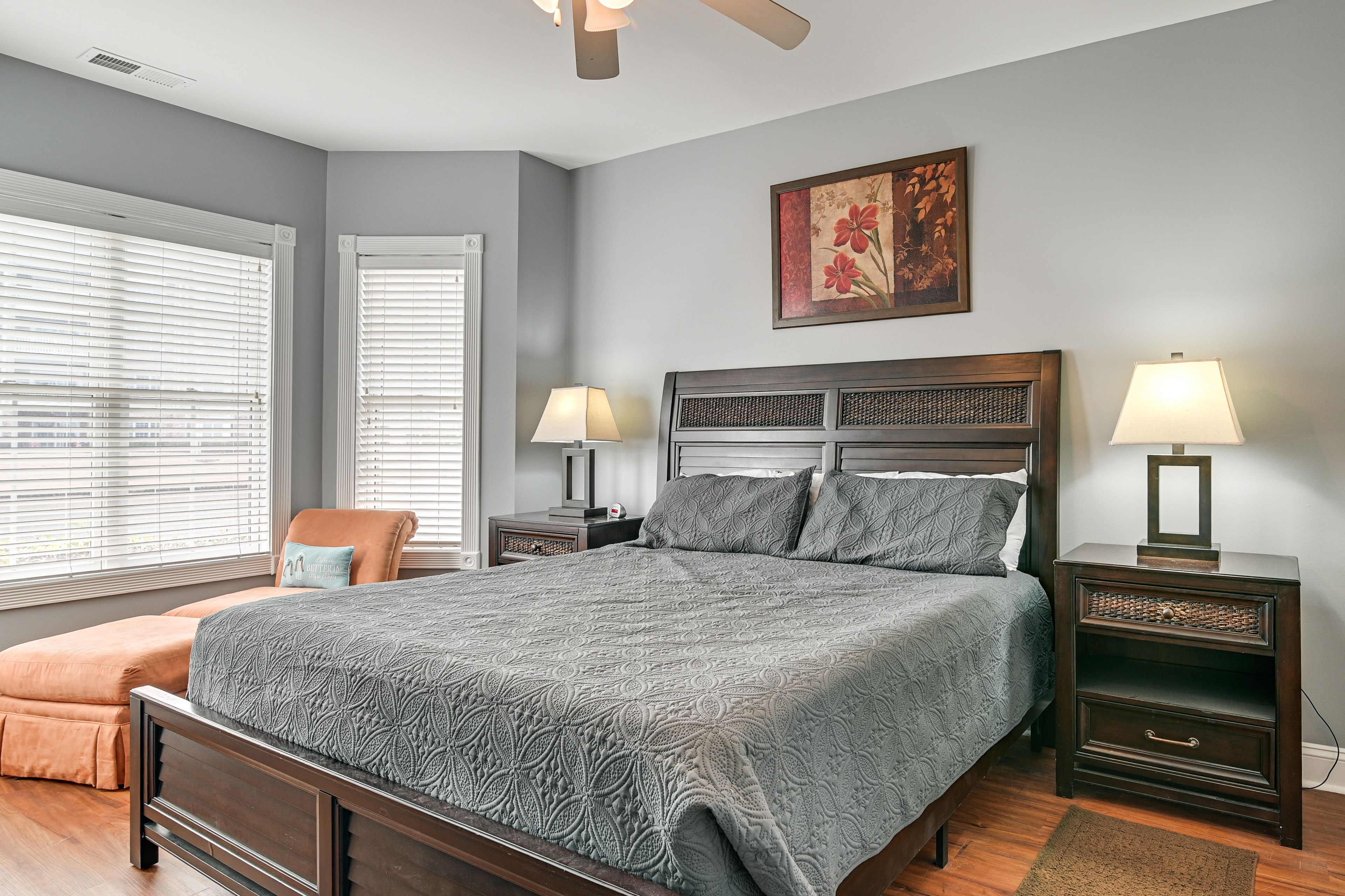 Bedroom 1 | King Bed | Chaise Lounge