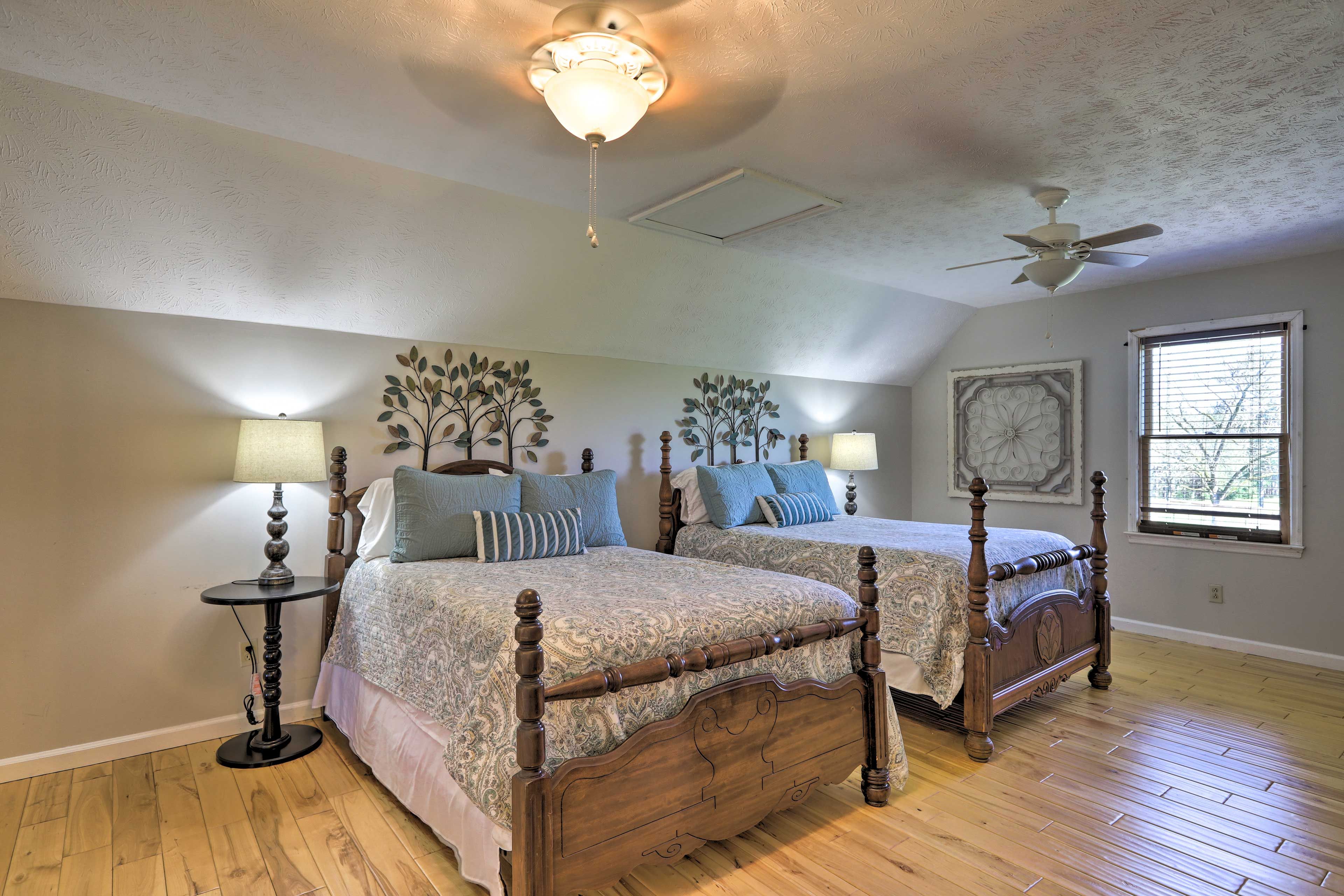 Bedroom 4 | 2 Full Beds