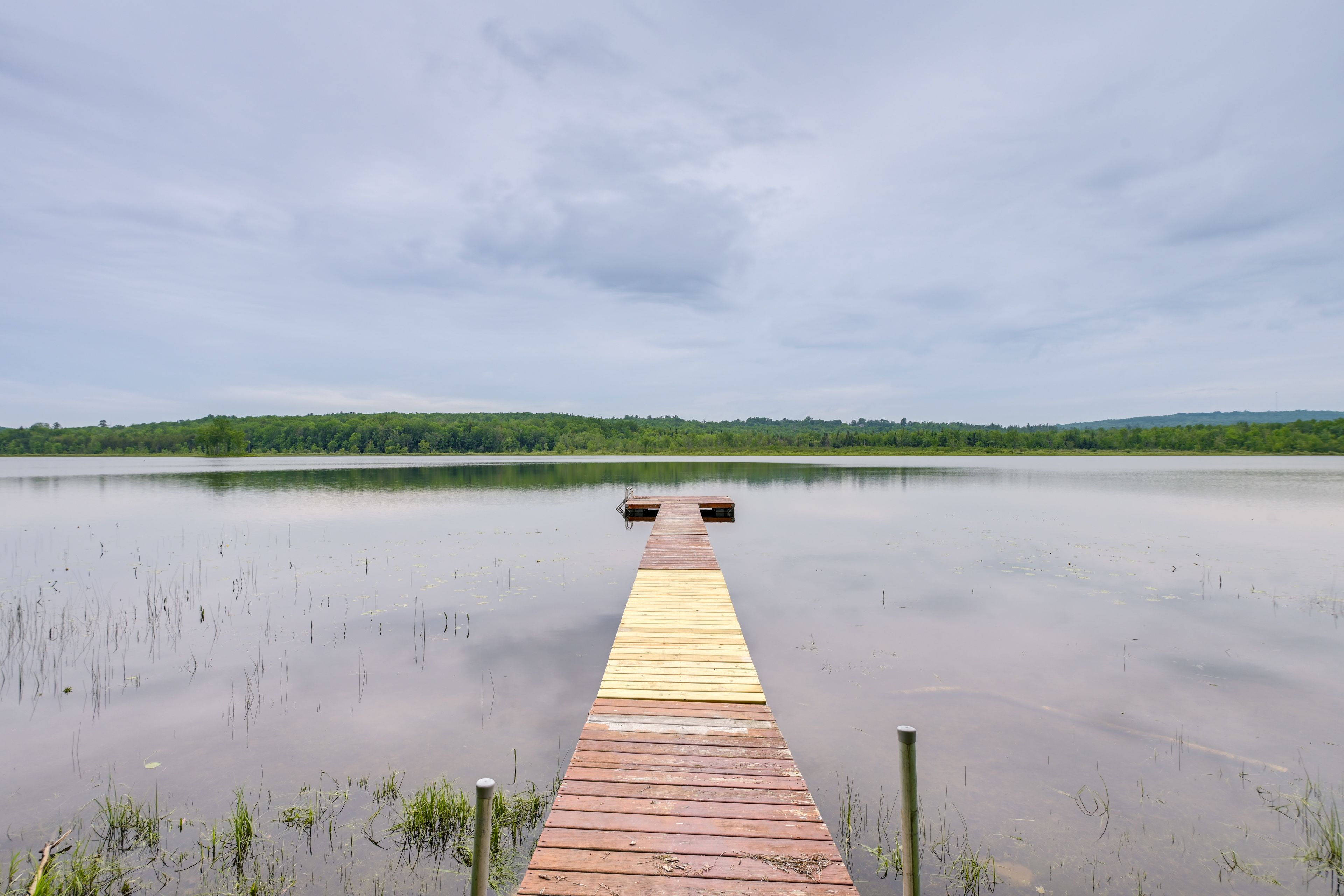 Private Dock | Kayak, Canoe, Rowboat & Paddleboat