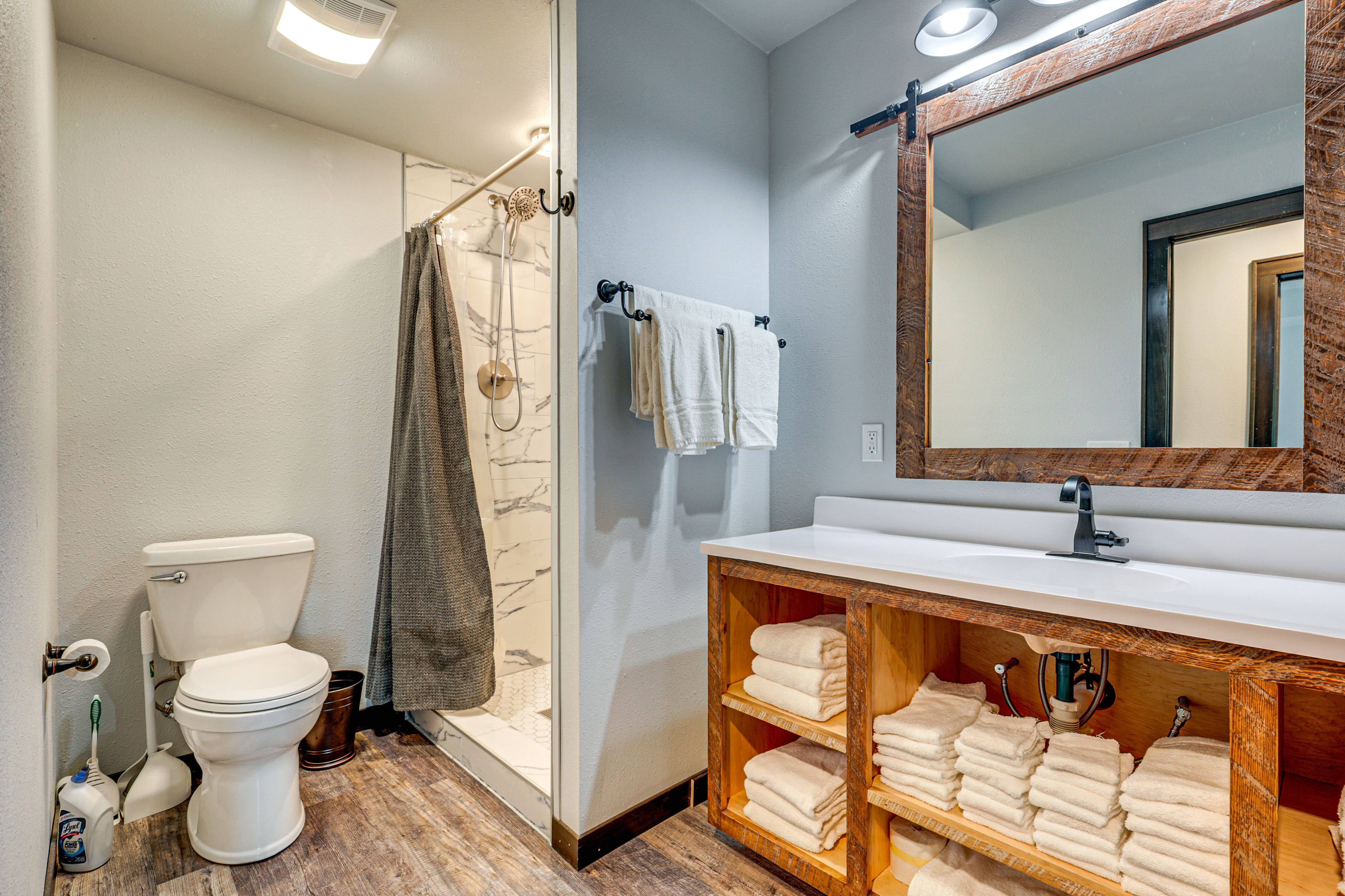 Full Bathroom | Lower Level