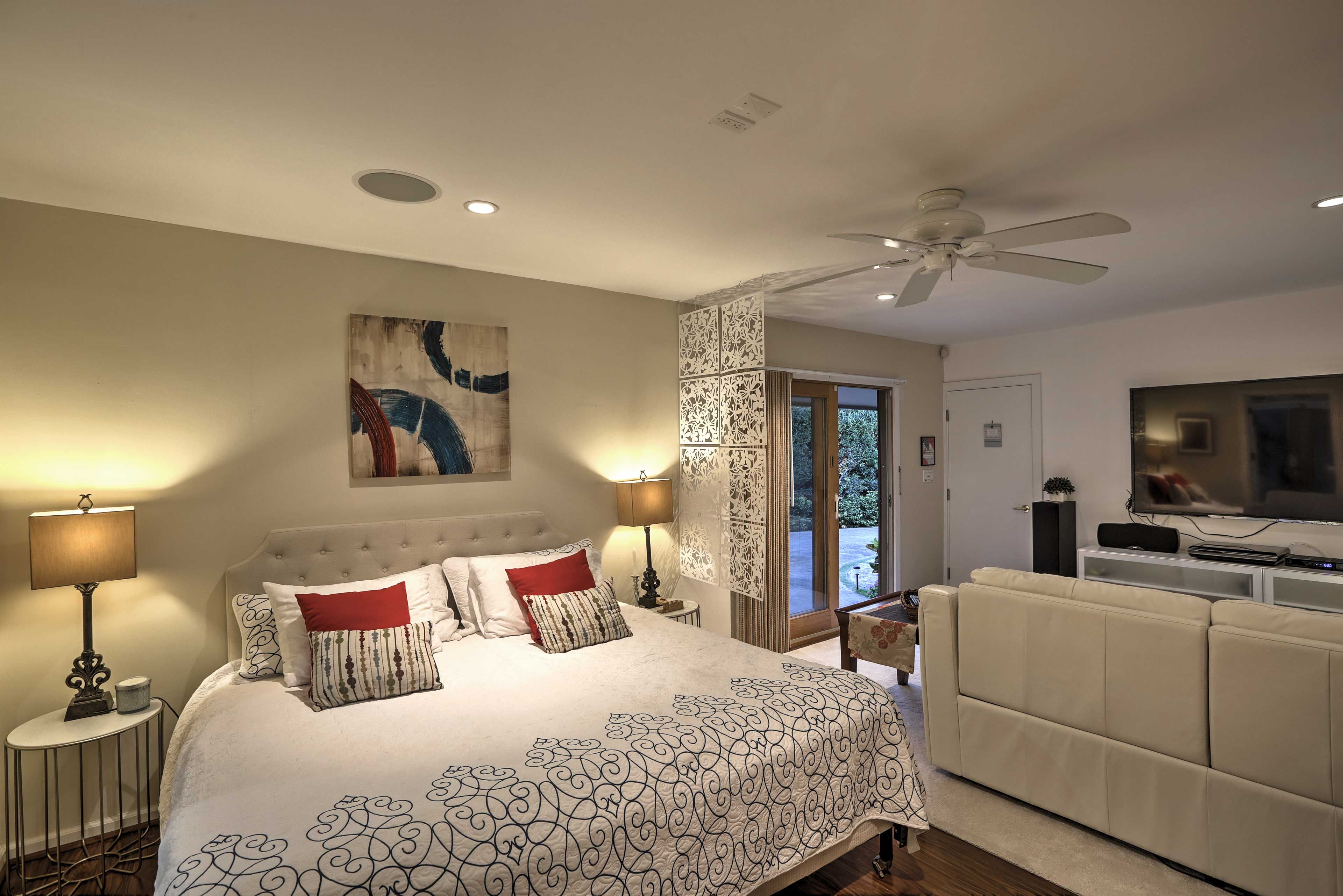 Newly remodeled, this modern, Hawaiian-style house features all the luxuries of home.