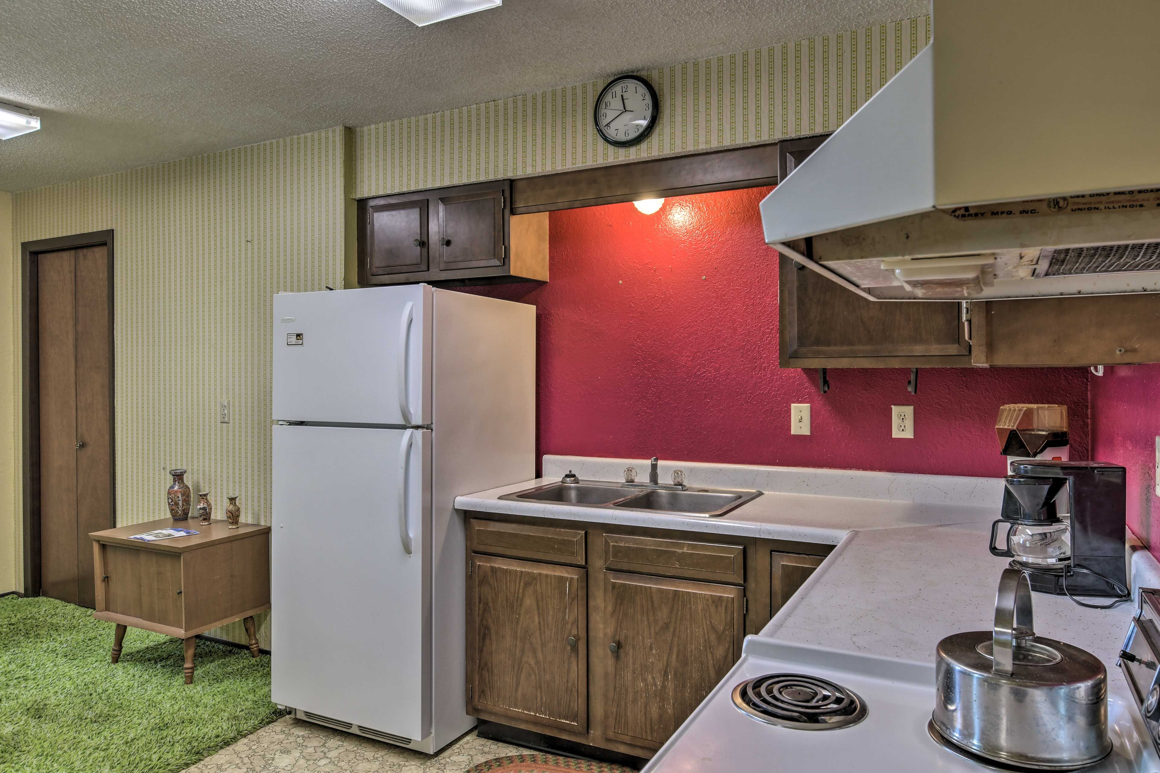 Whip up gourmet recipes throughout your stay.