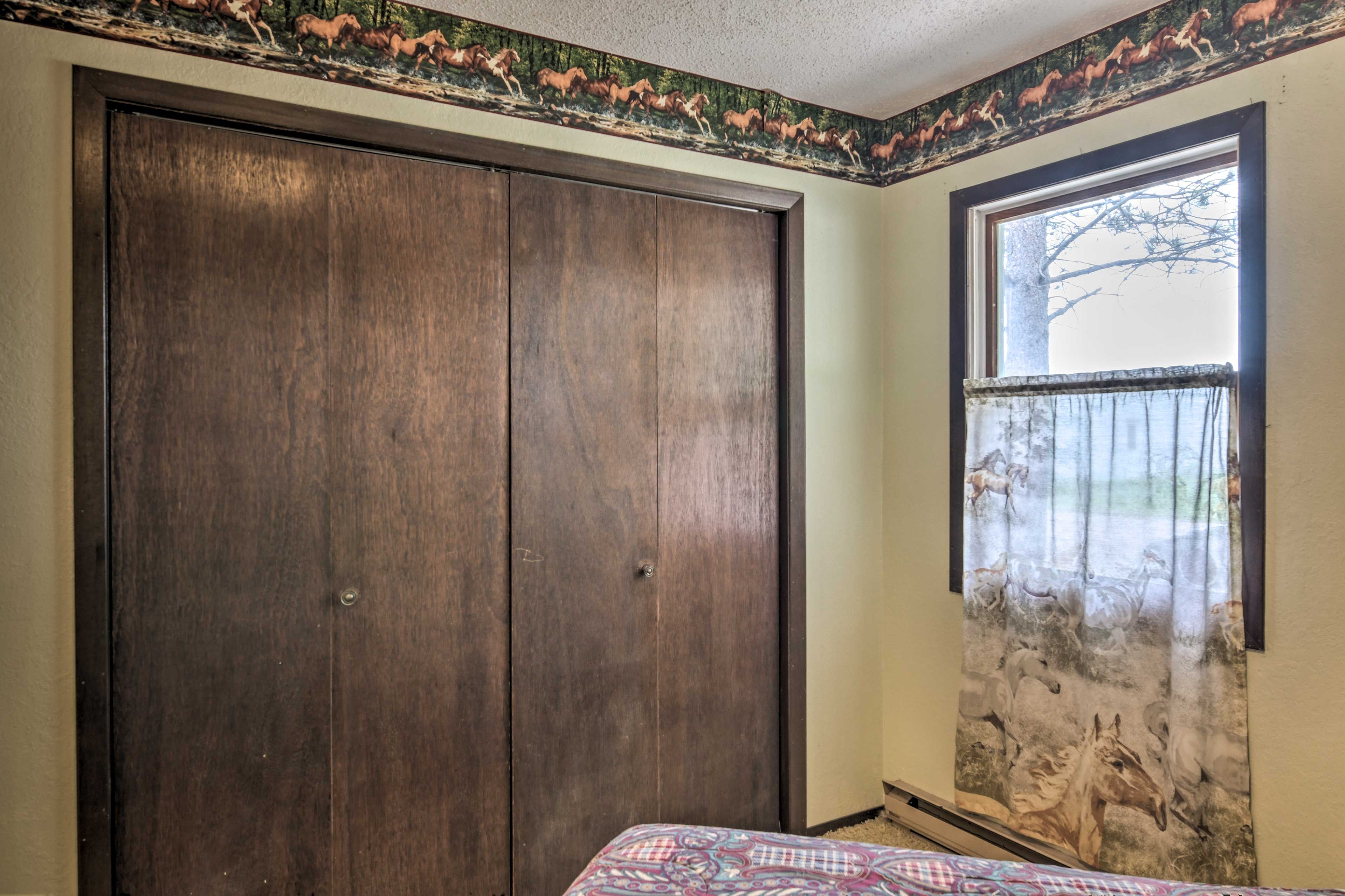 Ample closet space allows you to store your vacation wardrobe with ease.