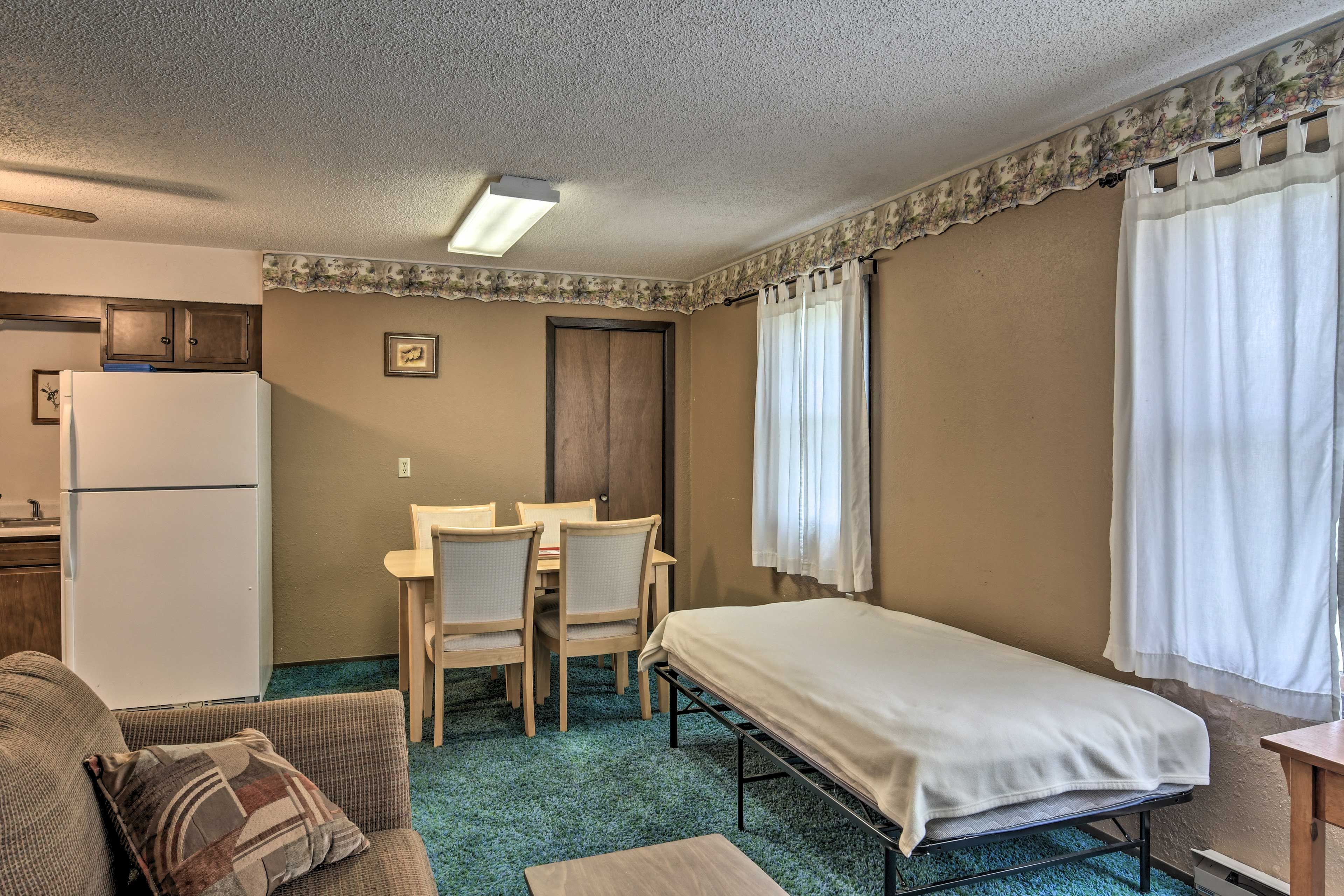 Plan the day's activities at the charming 4-person table.