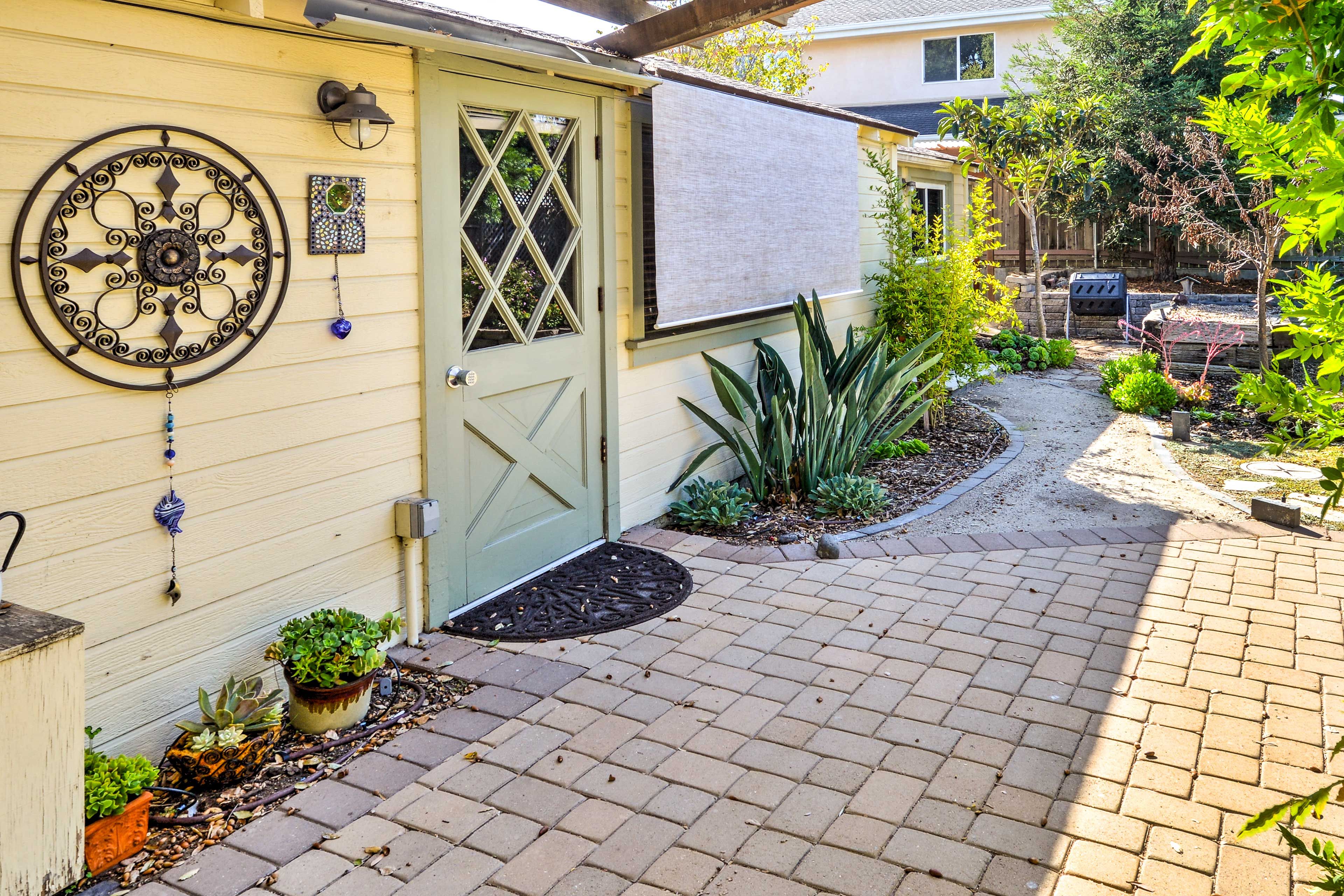 Entryway | Keyless Entry