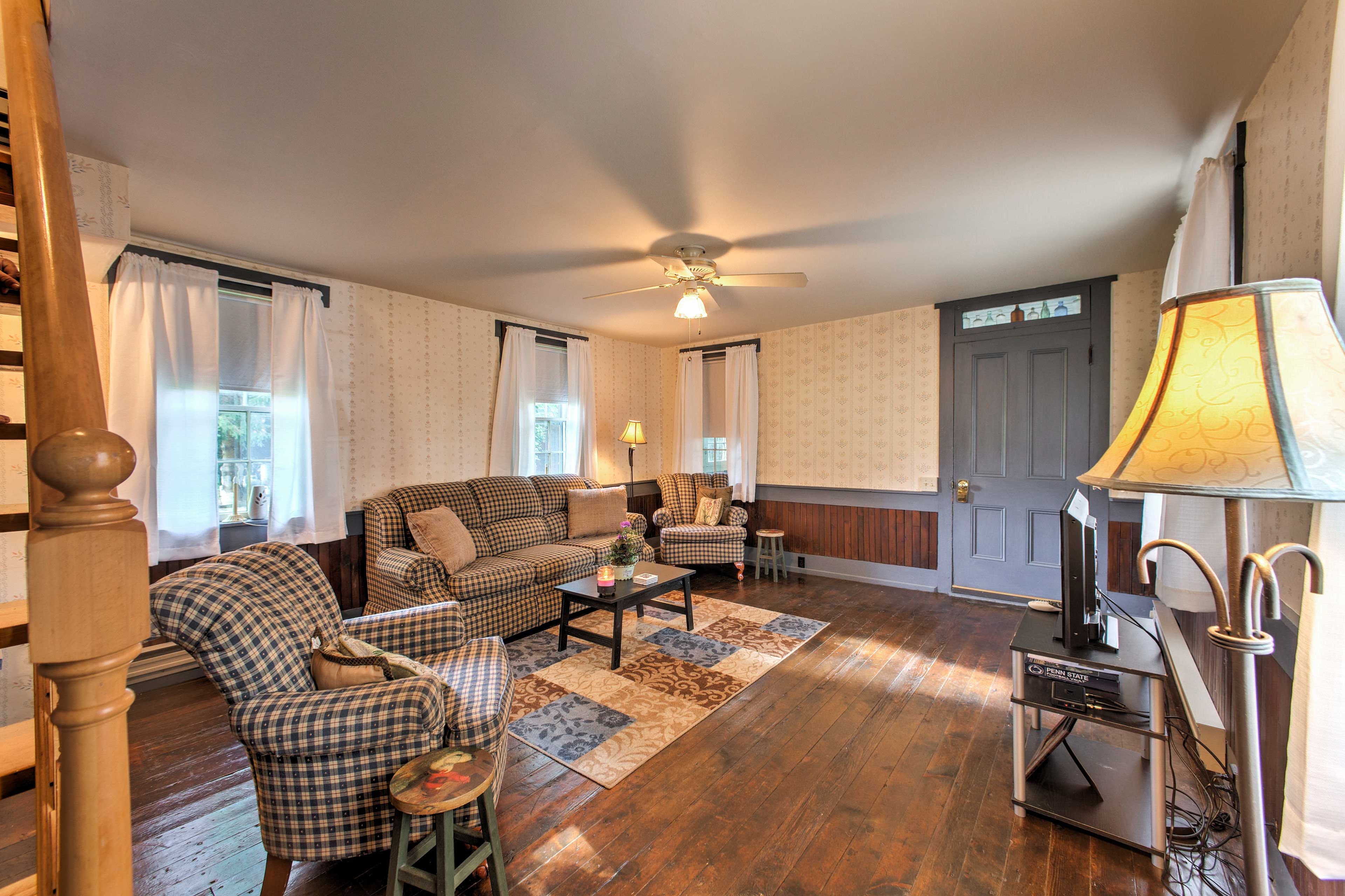 Hardwood floors greet your feet as you walk in.