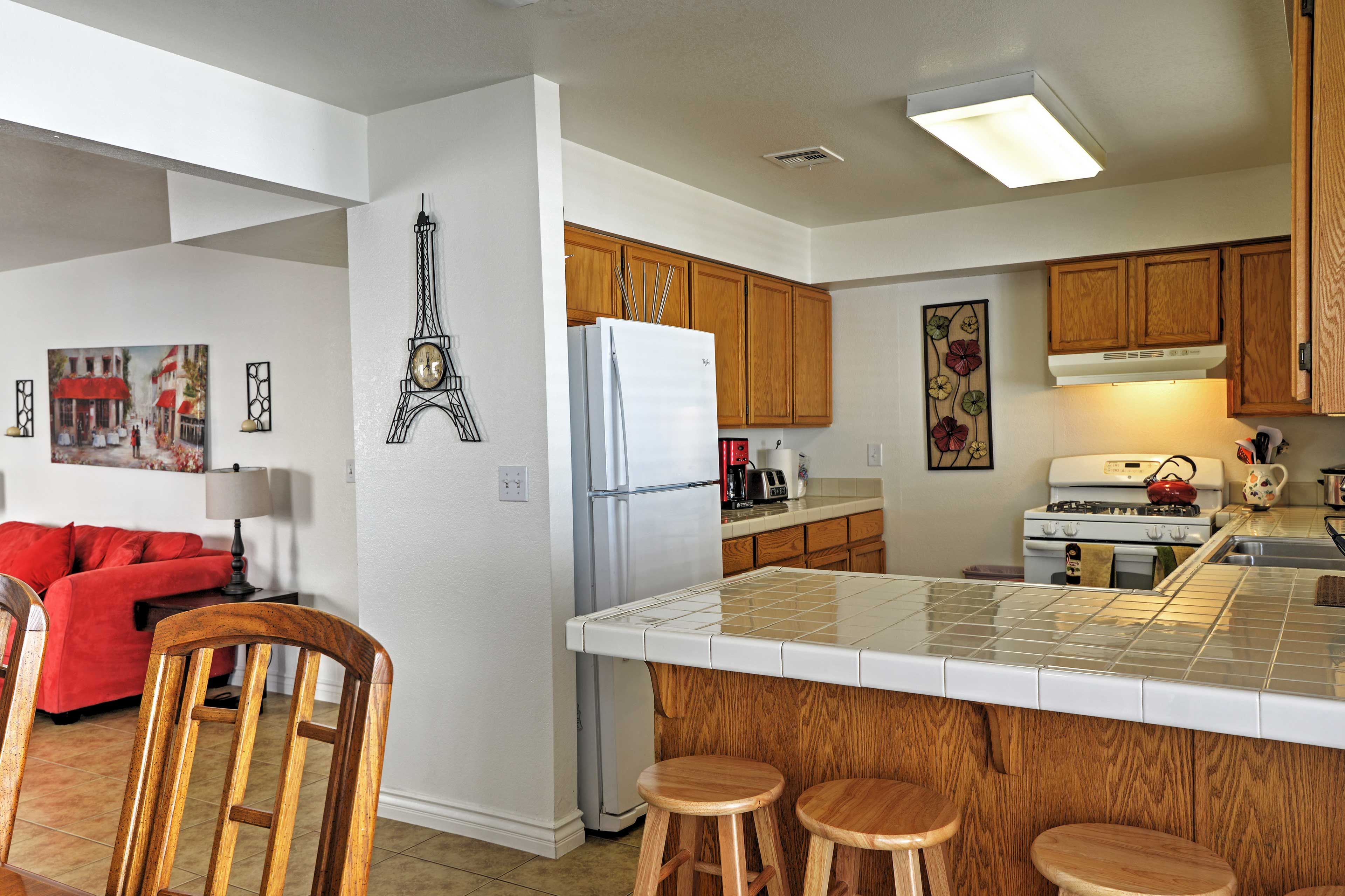 Kitchen | Cooking Basics | Dishware/Flatware