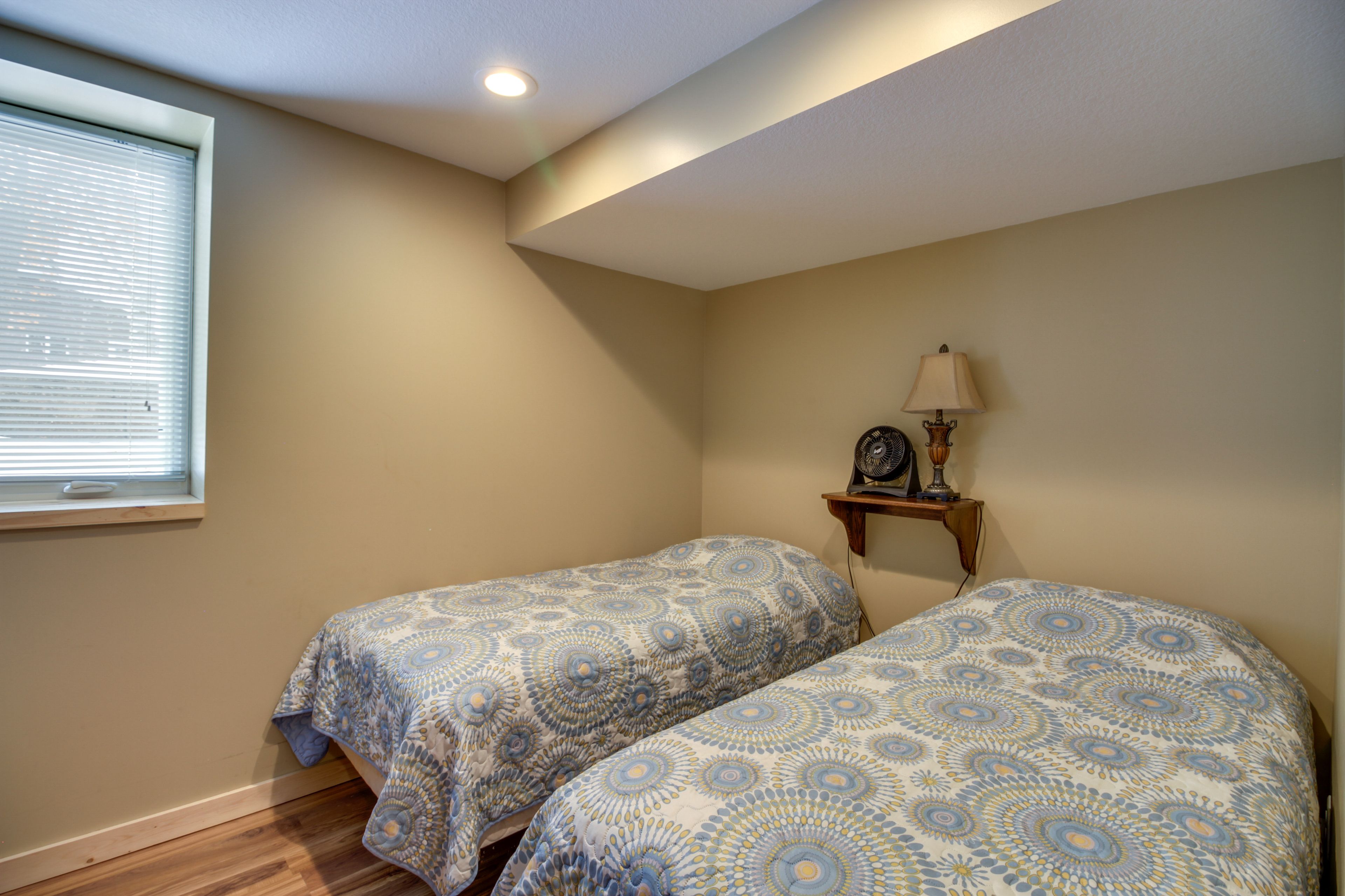 Bedroom 4 | 2 Twin Beds