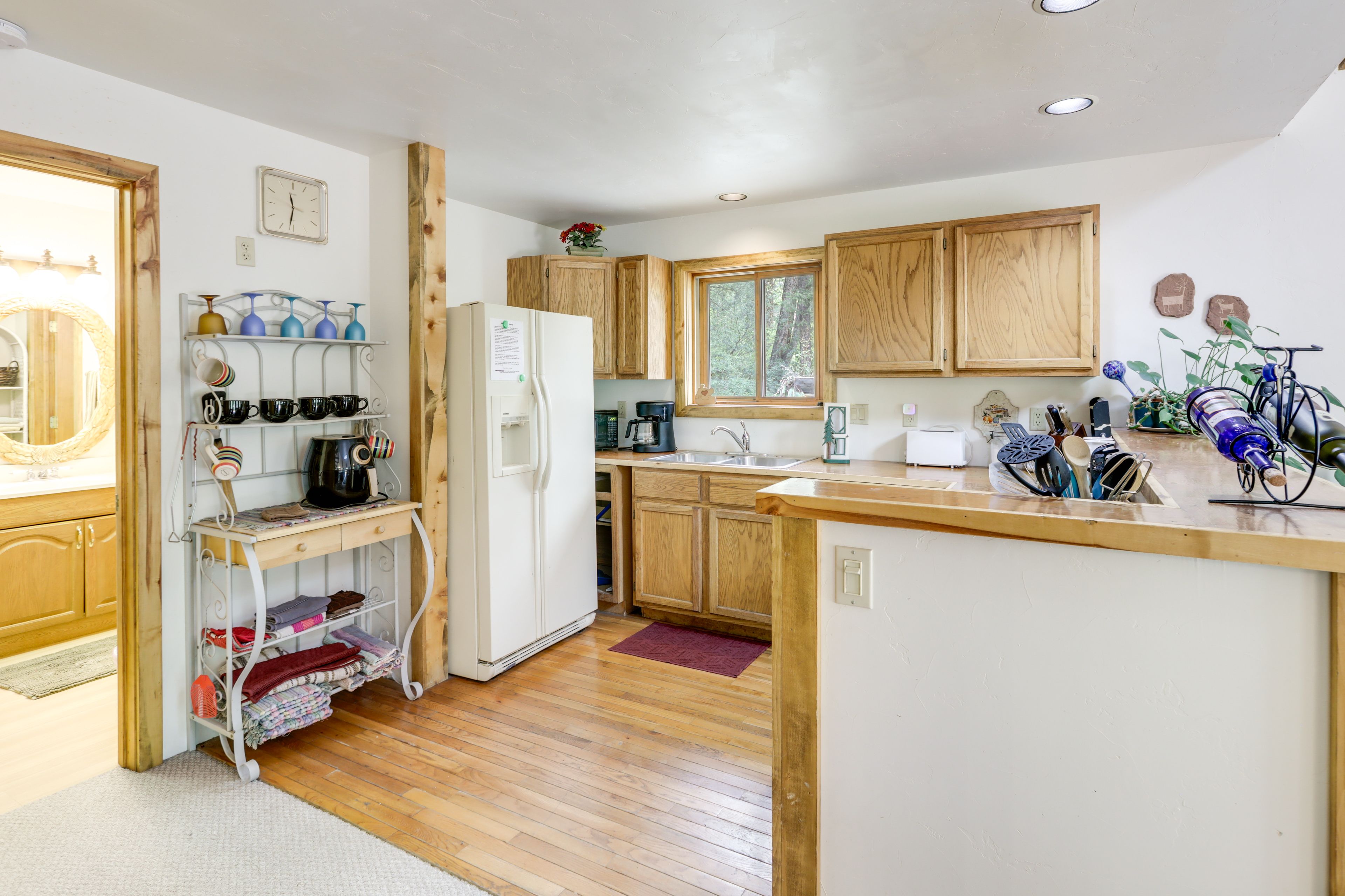 Kitchen | 1st Floor | Dishwasher | Coffee Maker