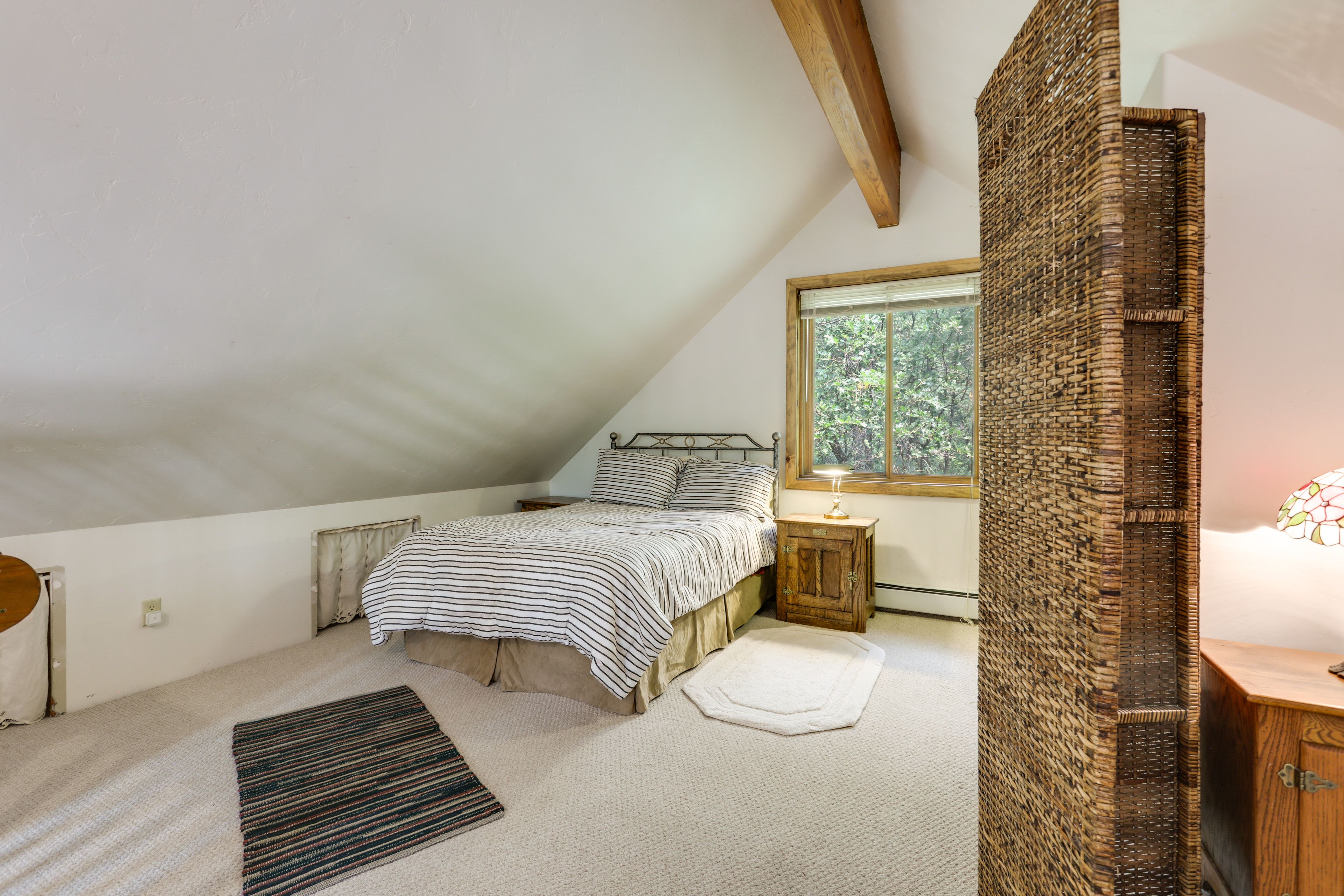 Loft | 2nd Floor | Full Bed | Twin Bed