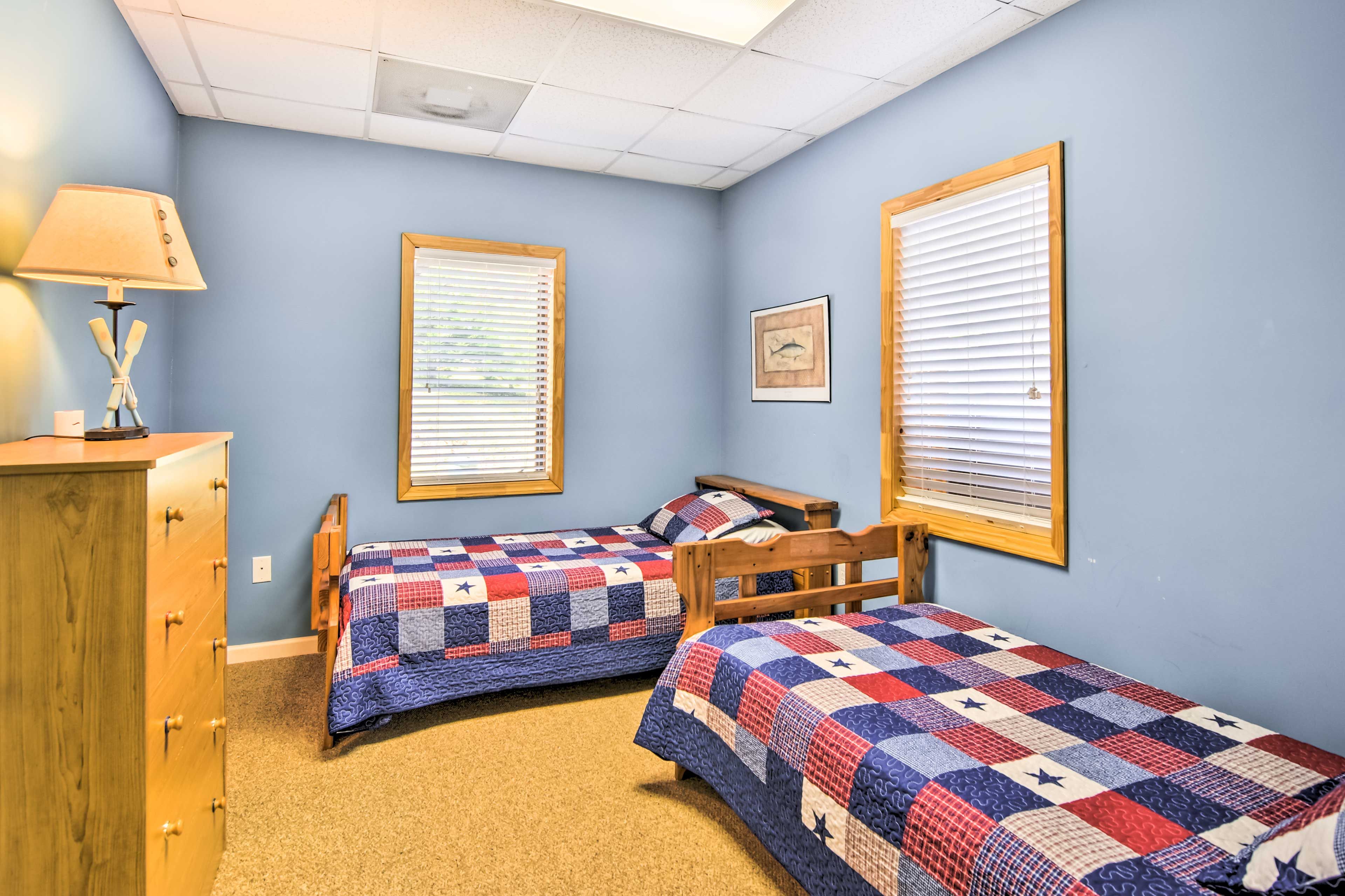 Bedroom 5 | 2 Twin Beds