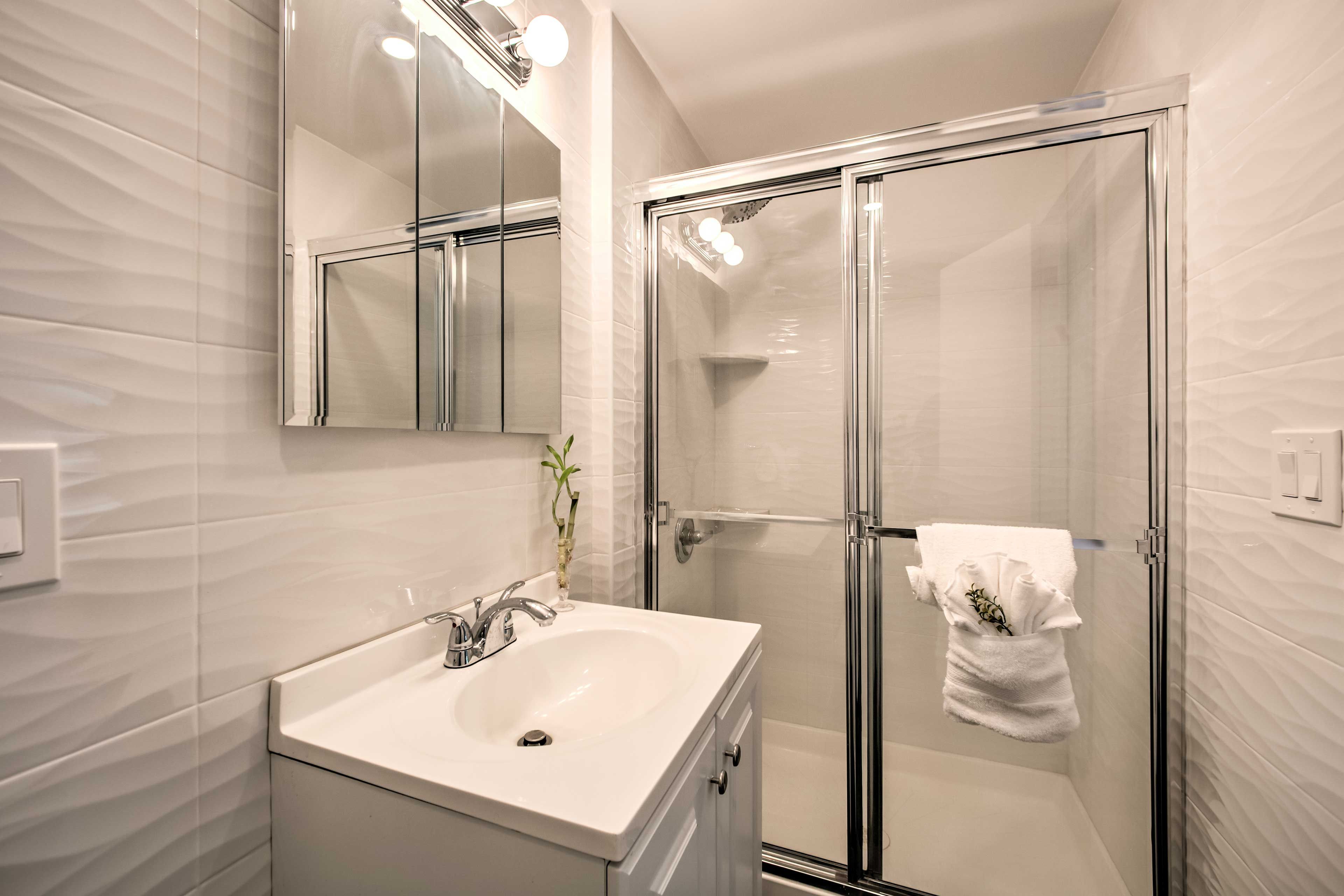 Full Bathroom