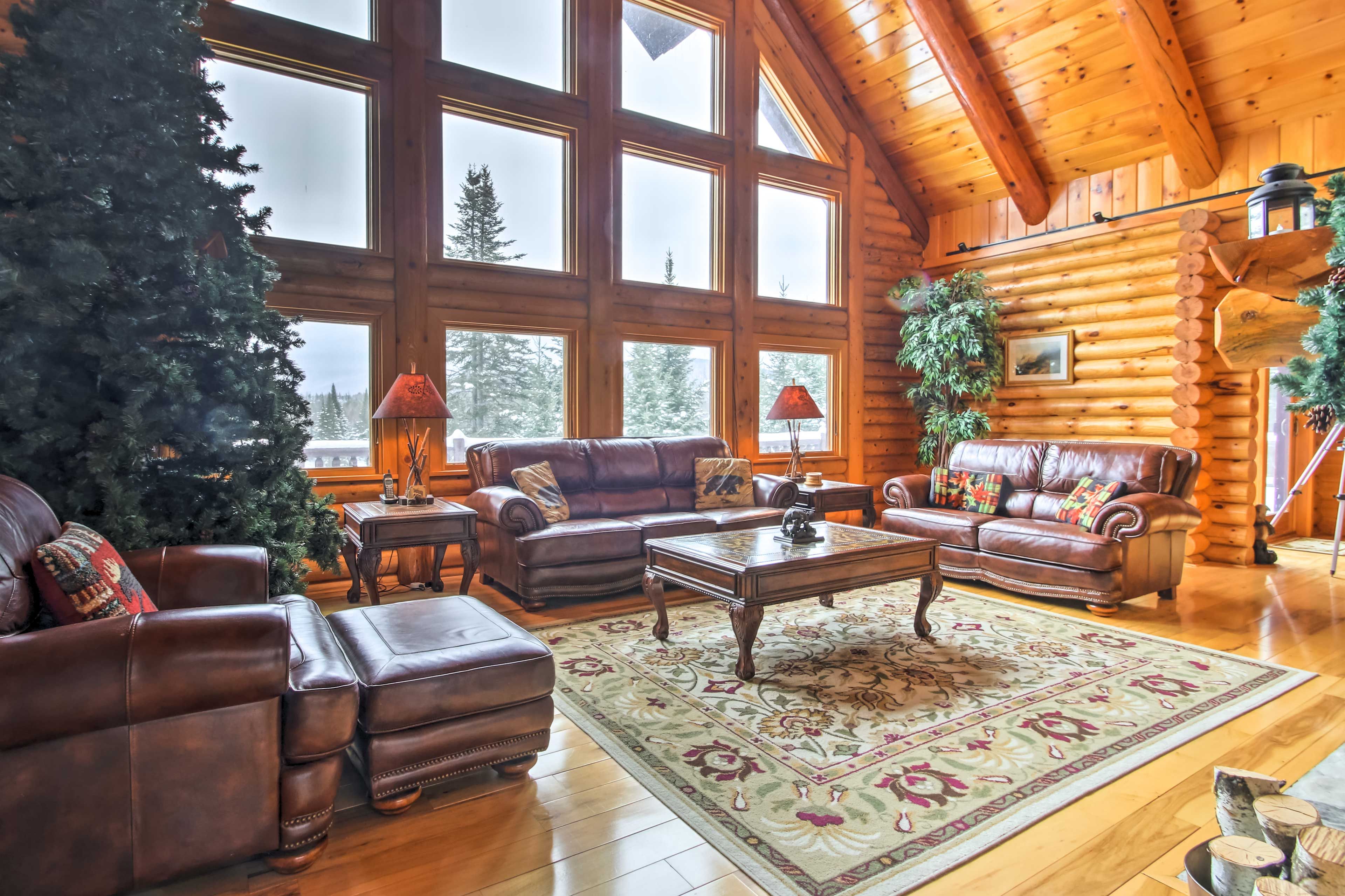 Living Room | Free WiFi