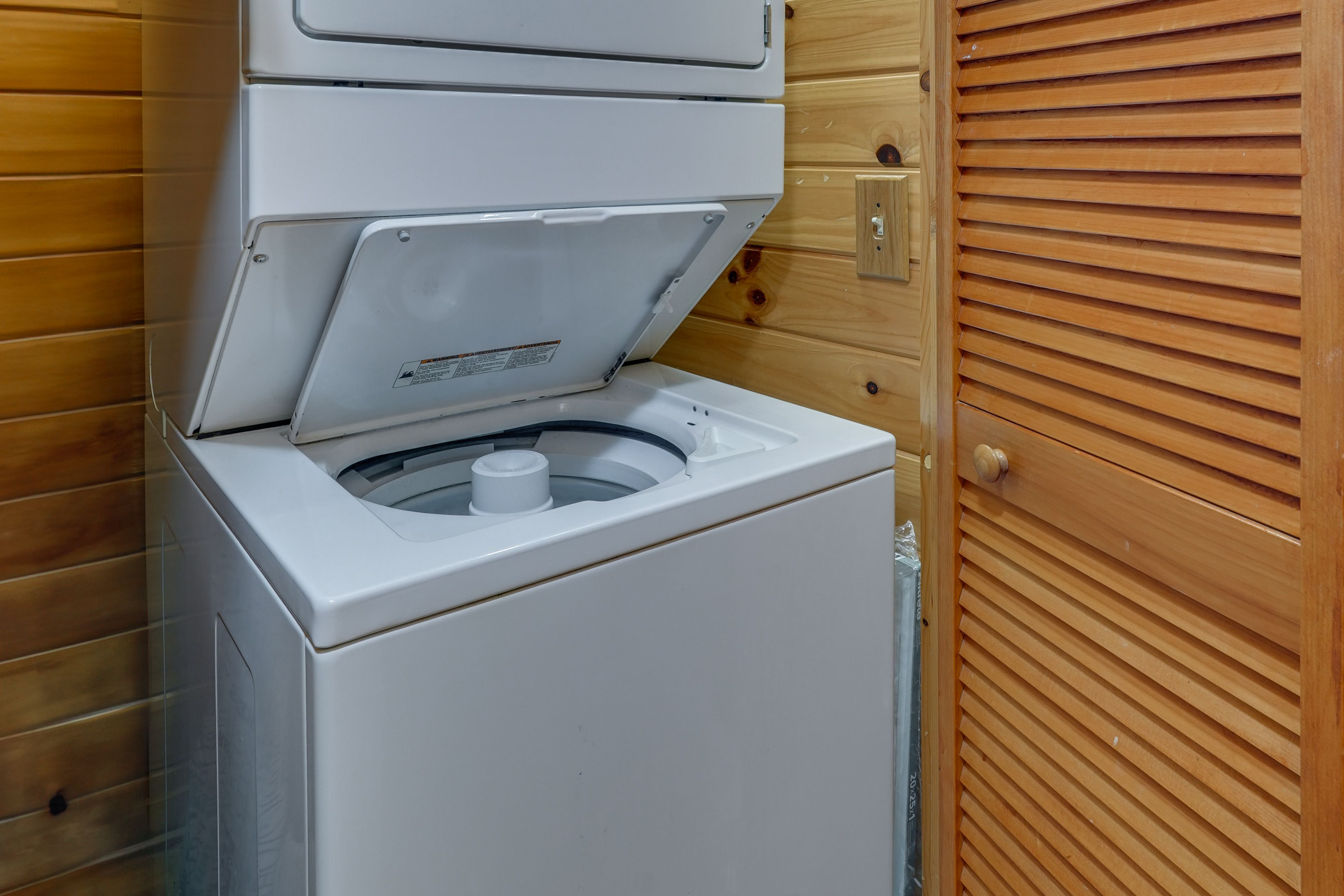 In-Unit Laundry | Washer & Dryer