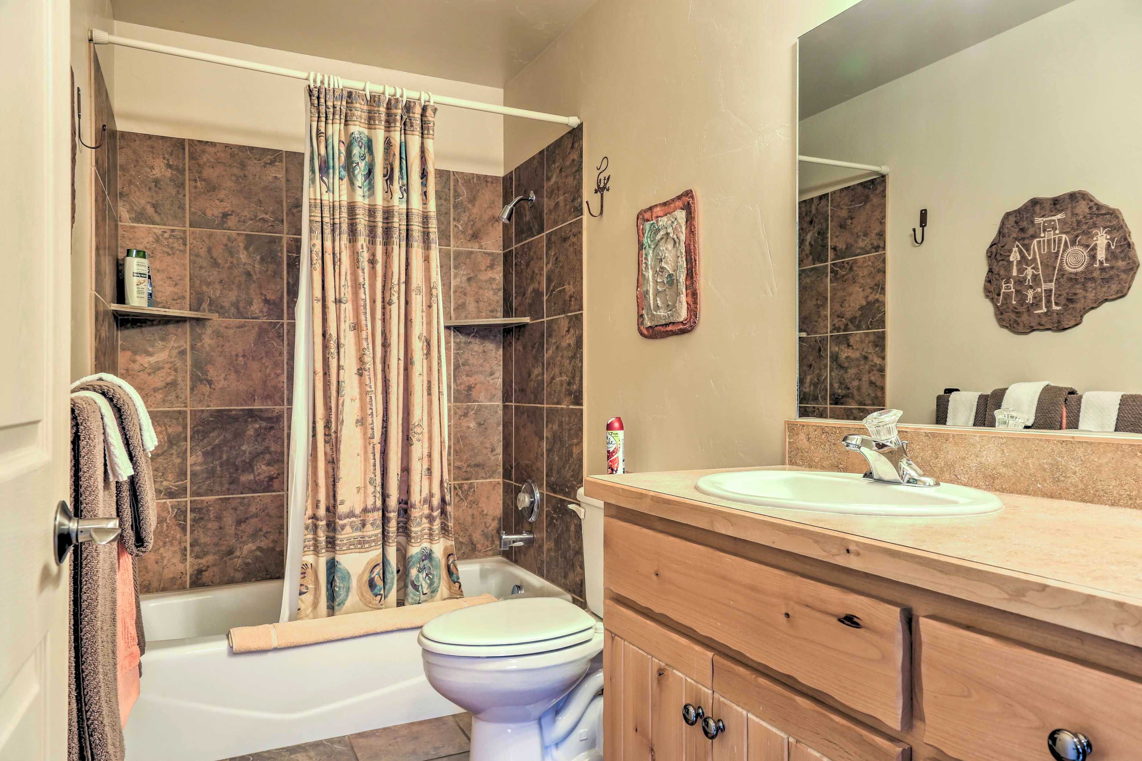 There are 2 bathrooms in the townhome.
