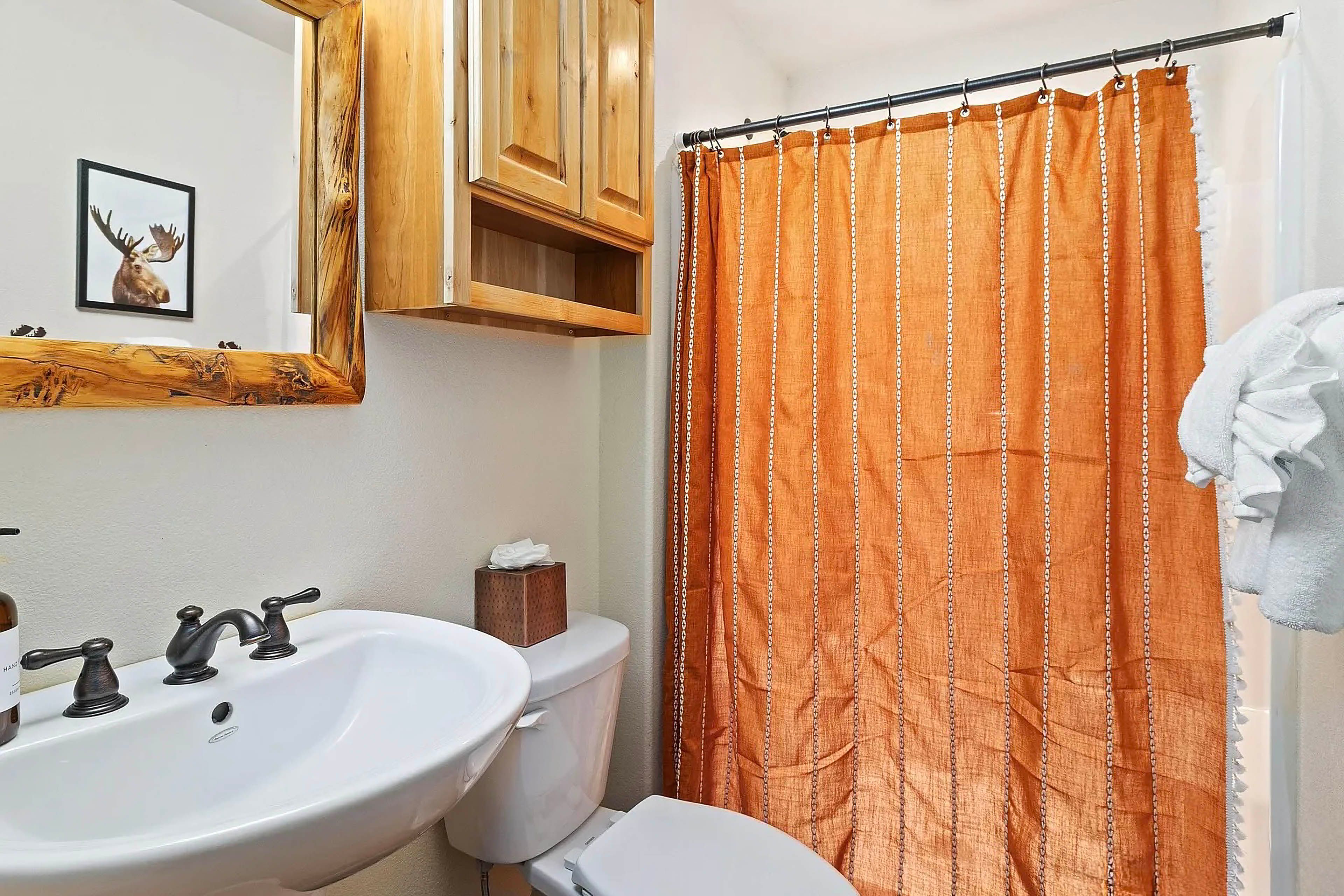 Full Bathroom | Basement Level