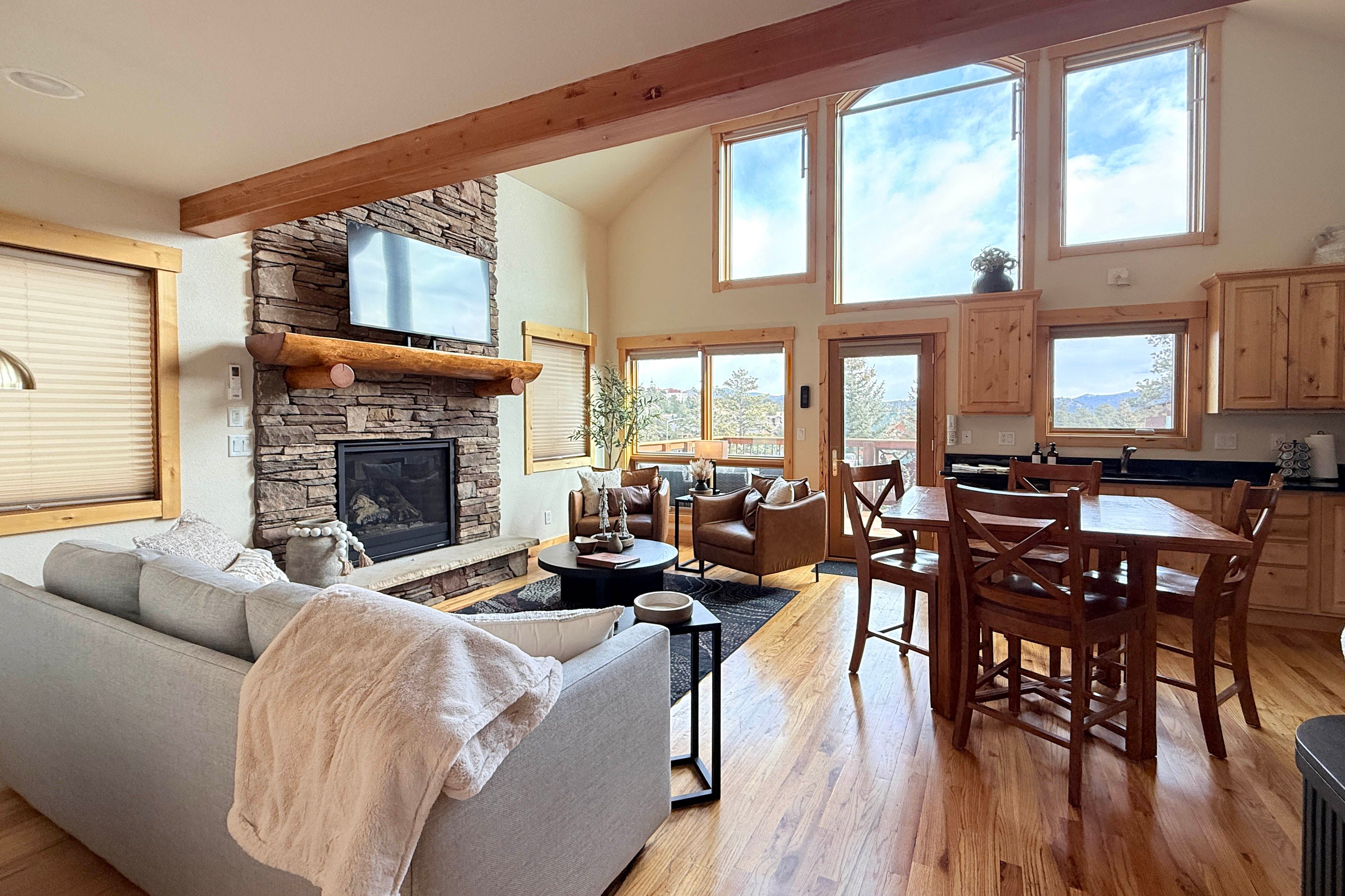 Estes Park Vacation Rental | 3BR | 3BA | 1,470 Sq Ft | Stairs Required to Access