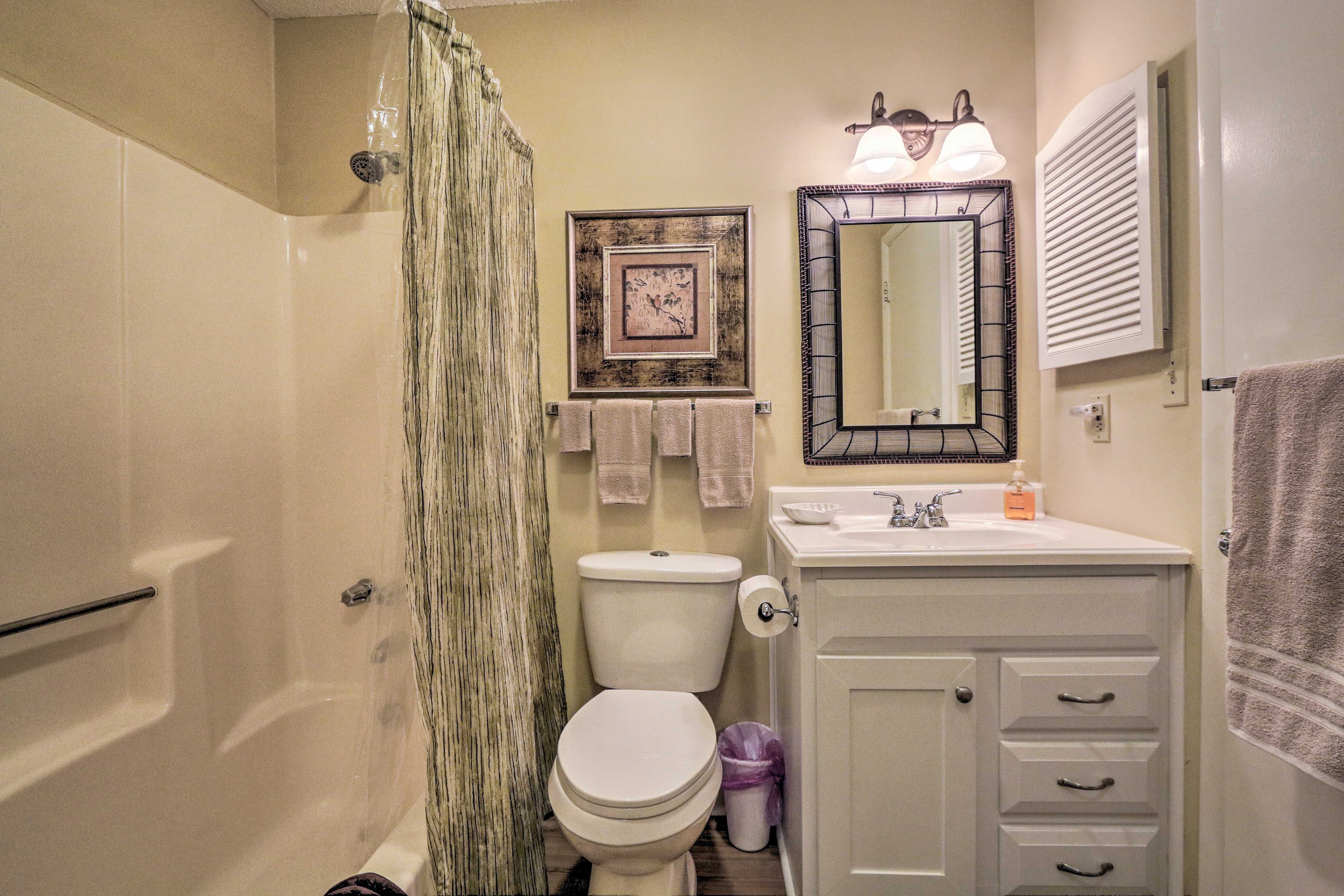 Full Bathroom