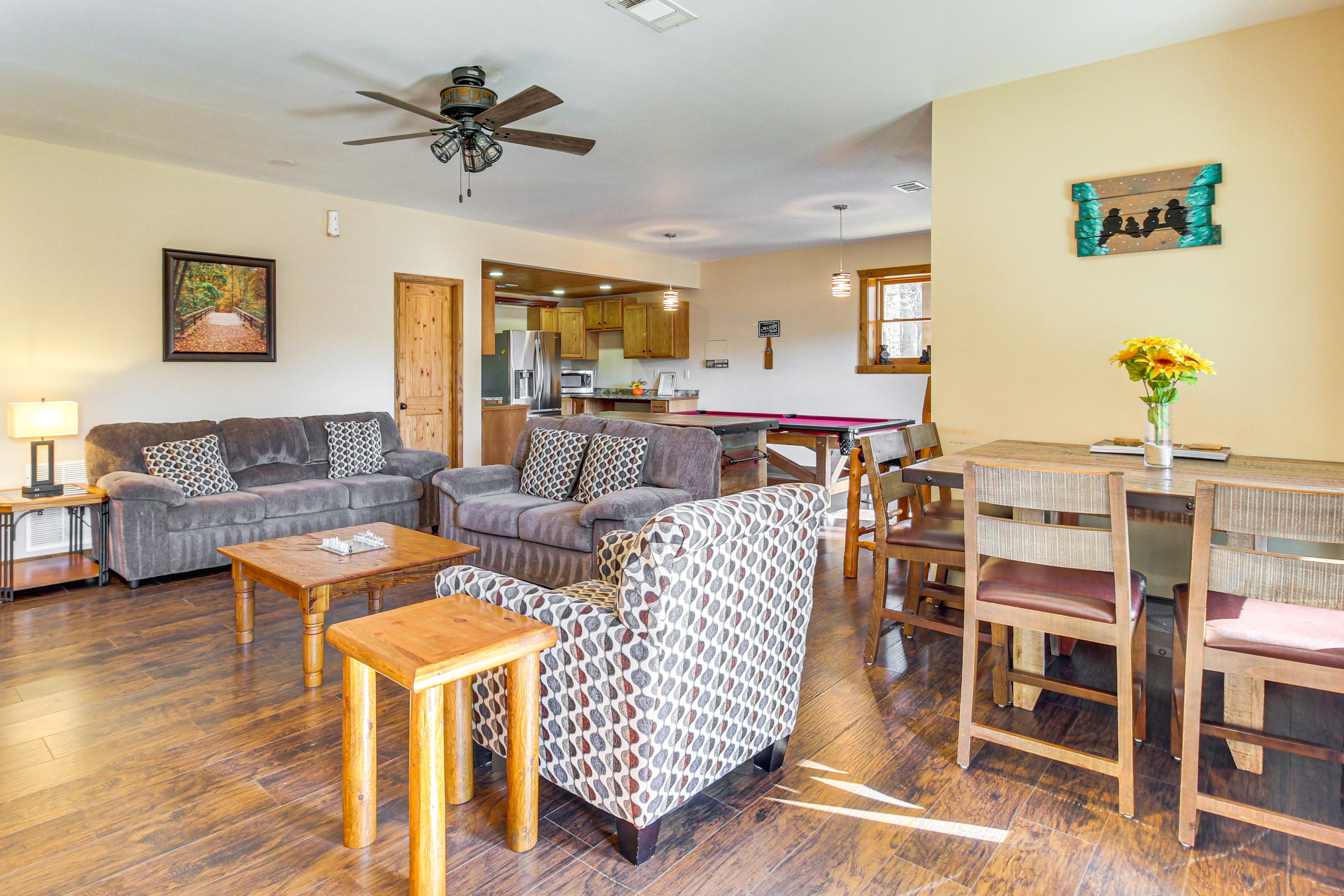 Additional Living Area | Basement | Sleeper Sofa | Pool Table