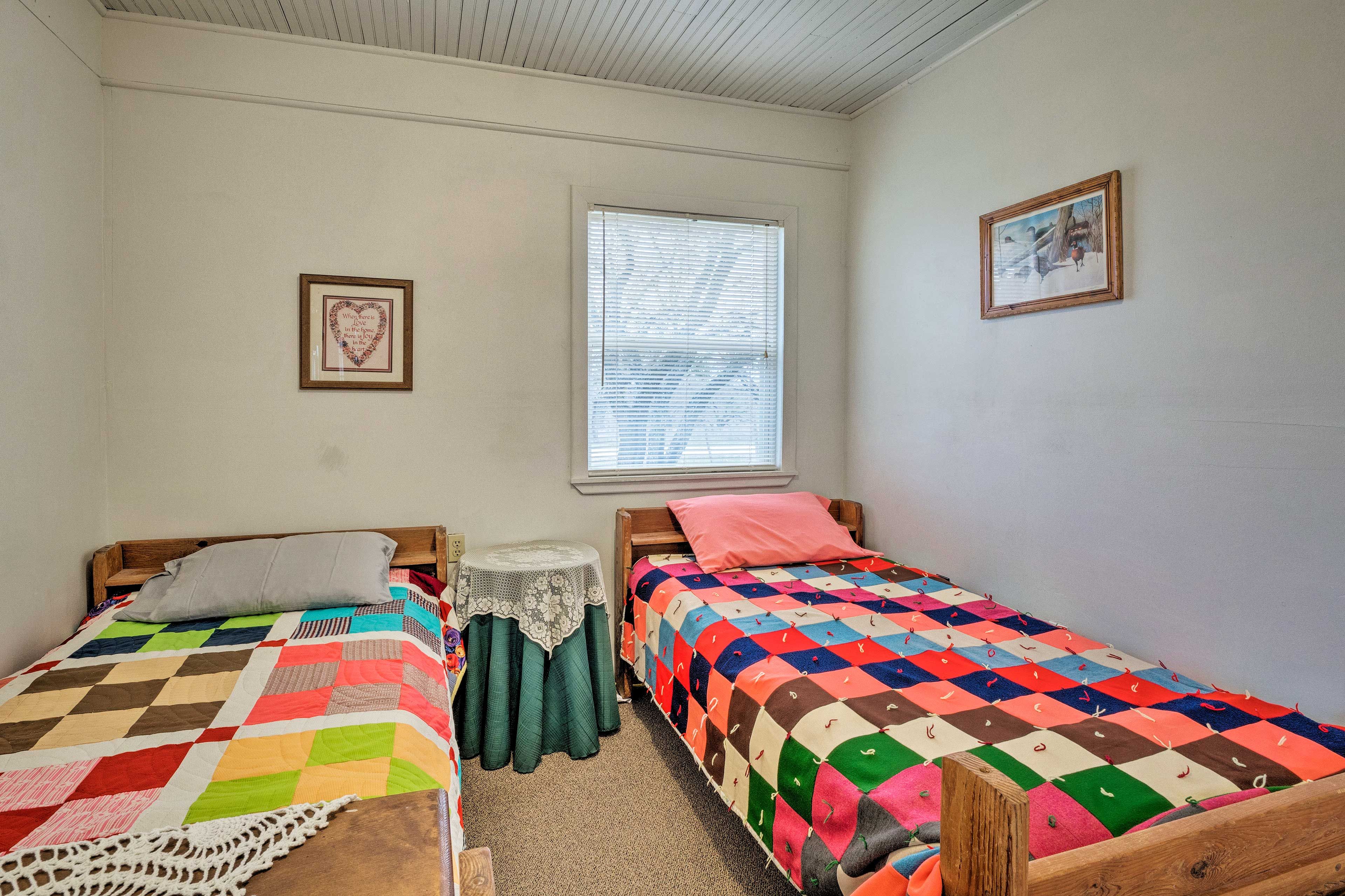 Two kids can sleep comfortably in the other portion of the bedroom.