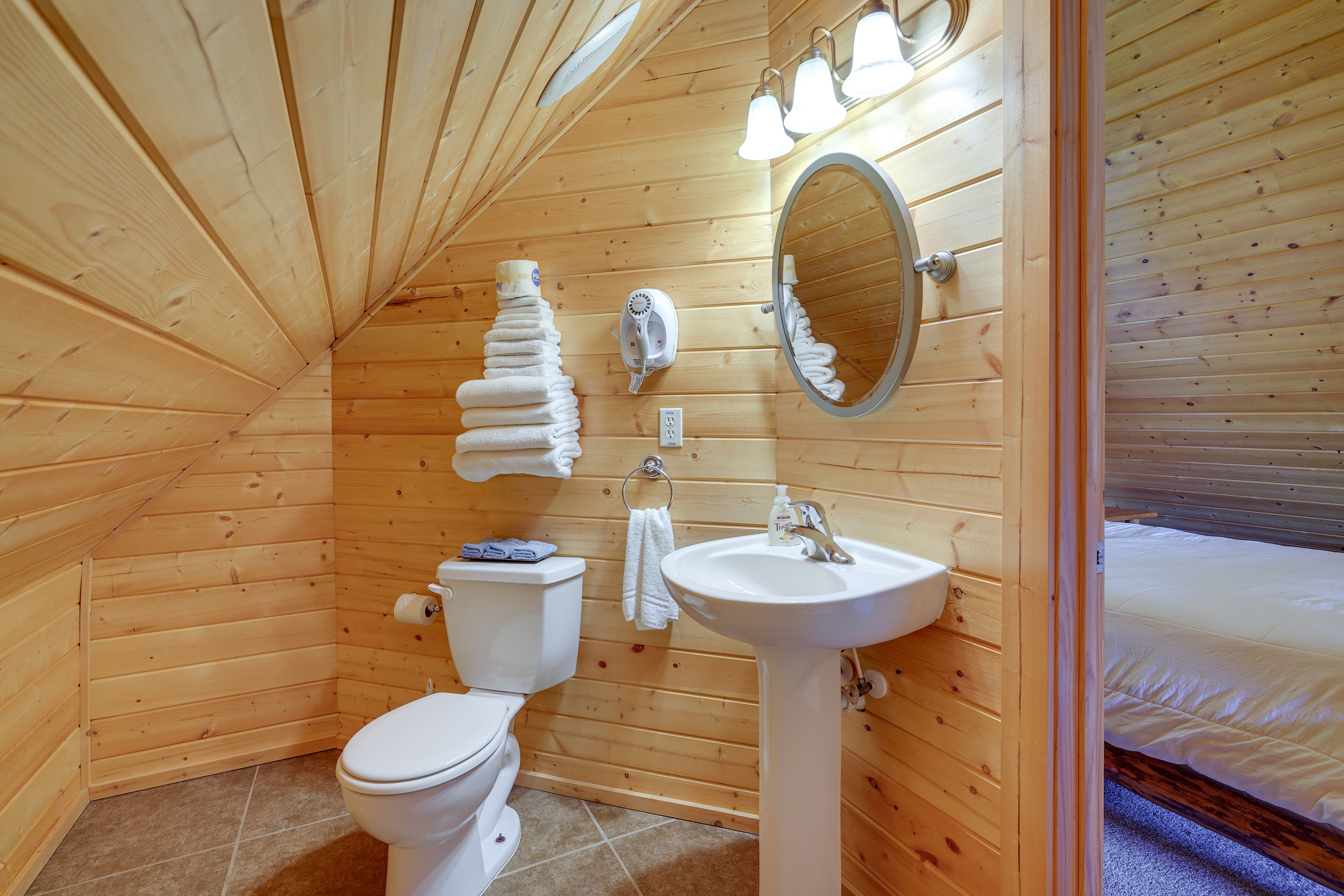 En-Suite Bathroom