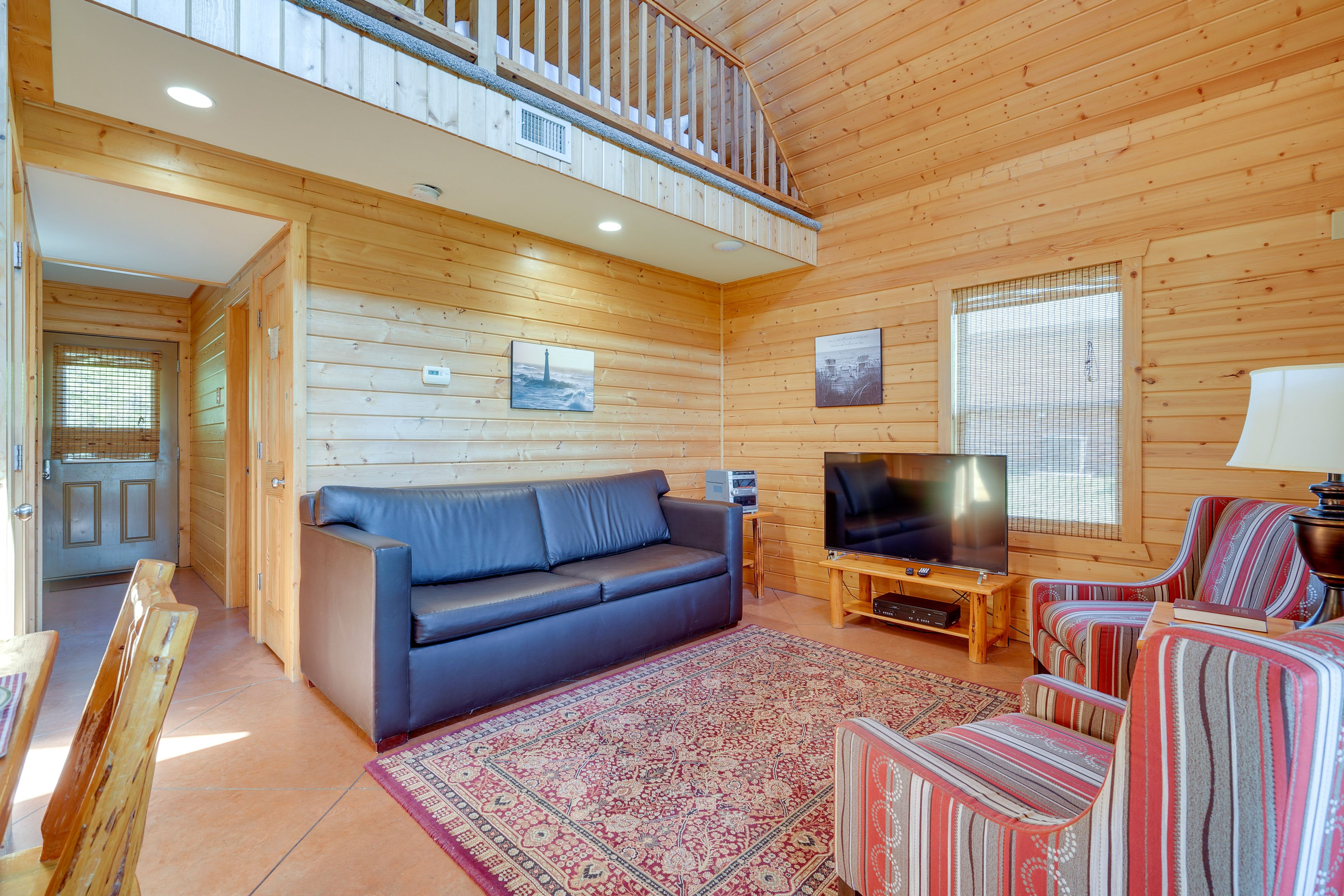 Living Area | Central A/C & Heating