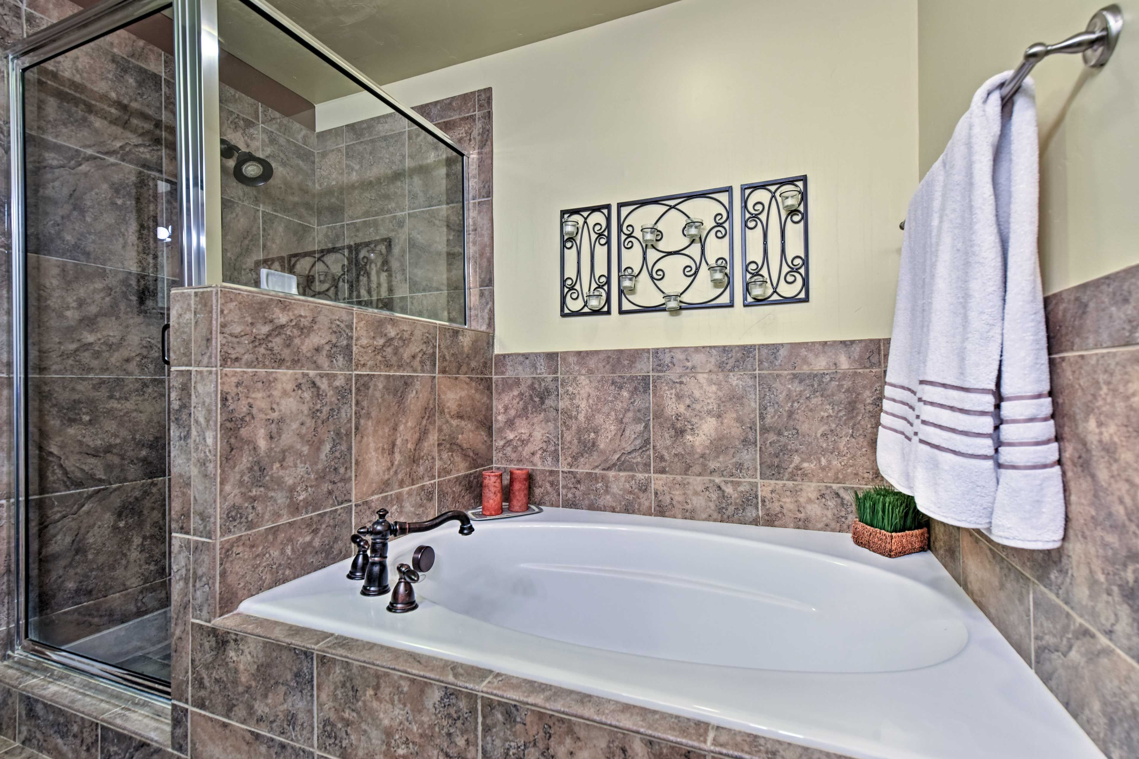 Take a soothing soak in the tub after a long day on the mountain.