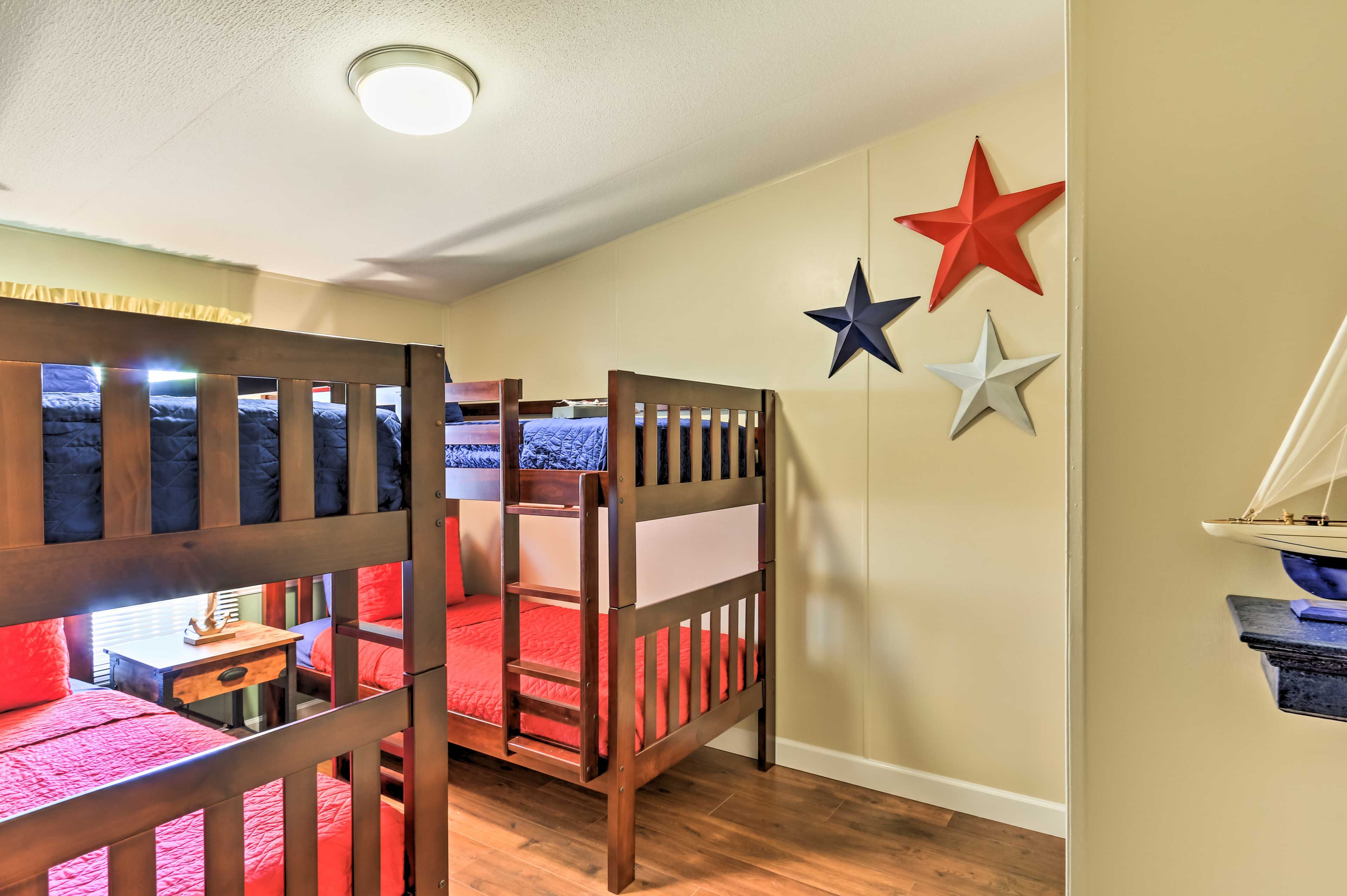 Bedroom 3 | 2 Twin Bunk Beds