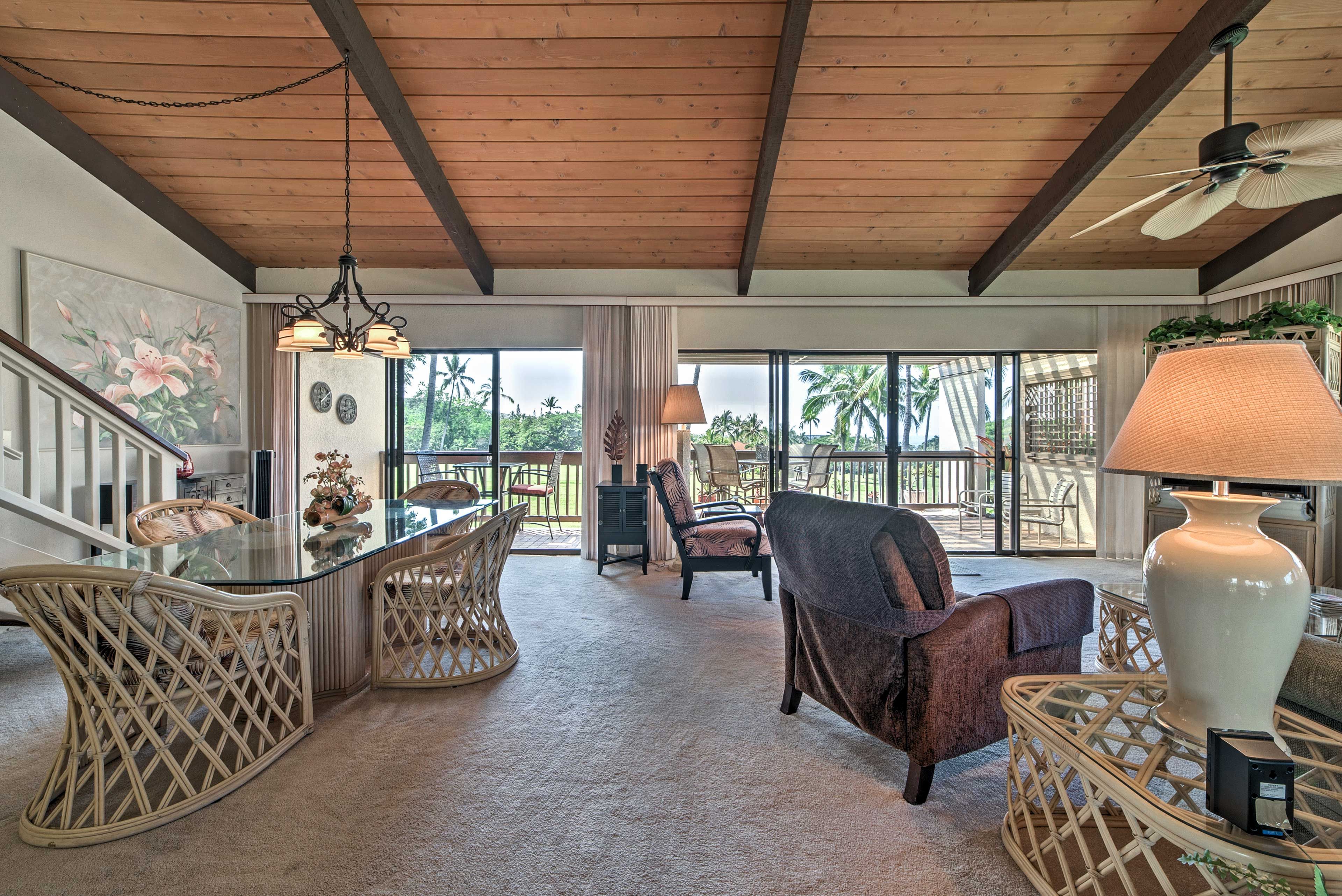 Living Room | Free WiFi