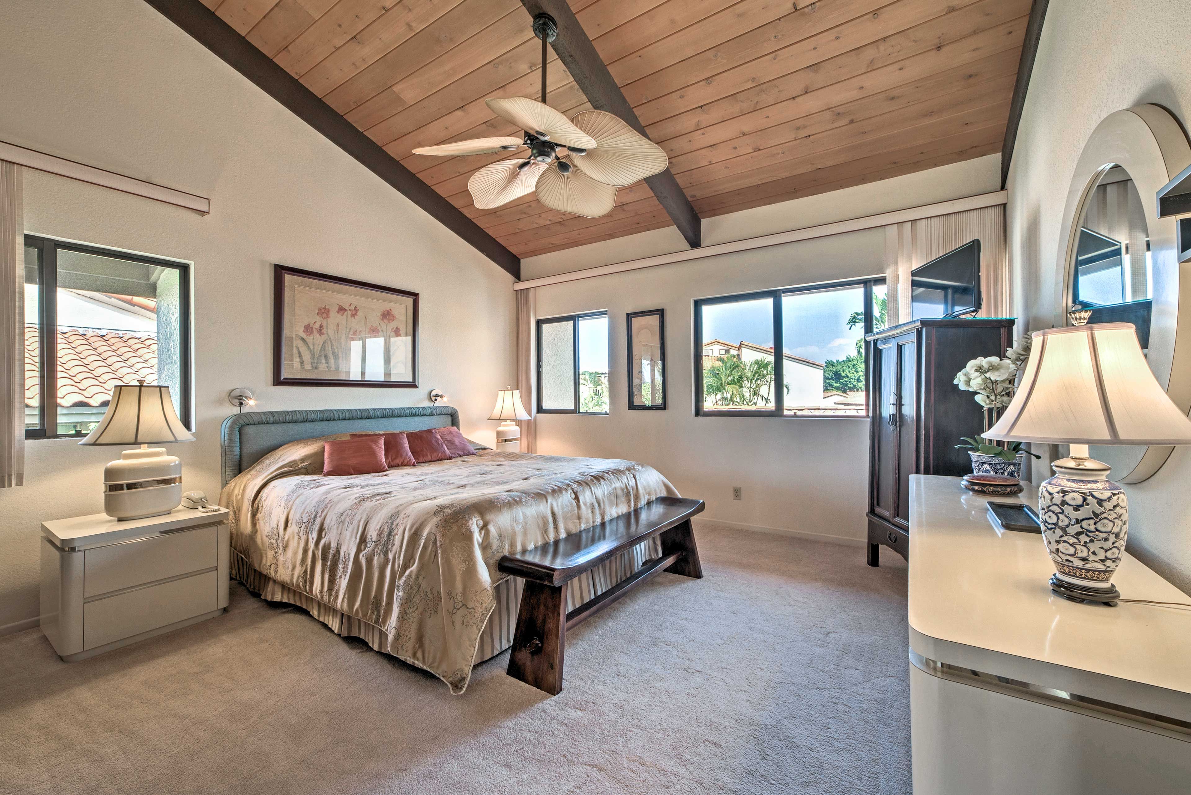 Bedroom 1 | California King Bed | Linens Provided
