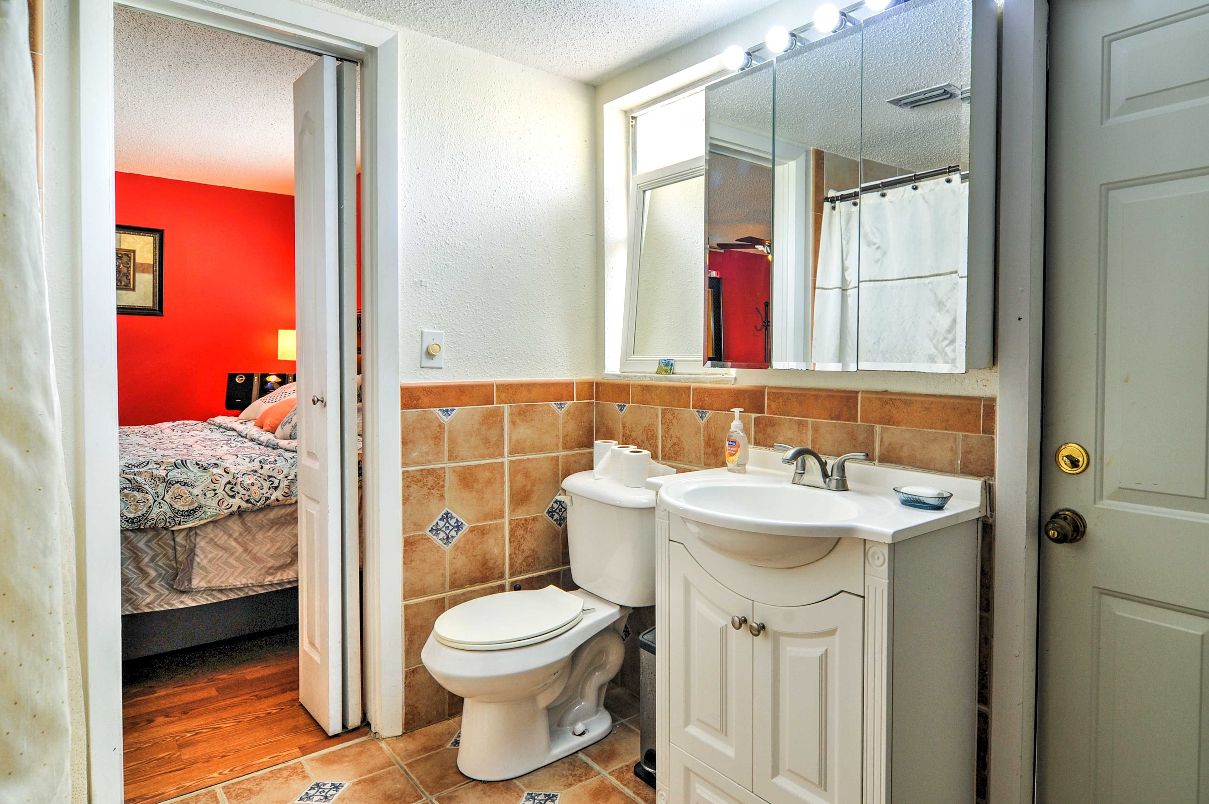 En-Suite Bathroom