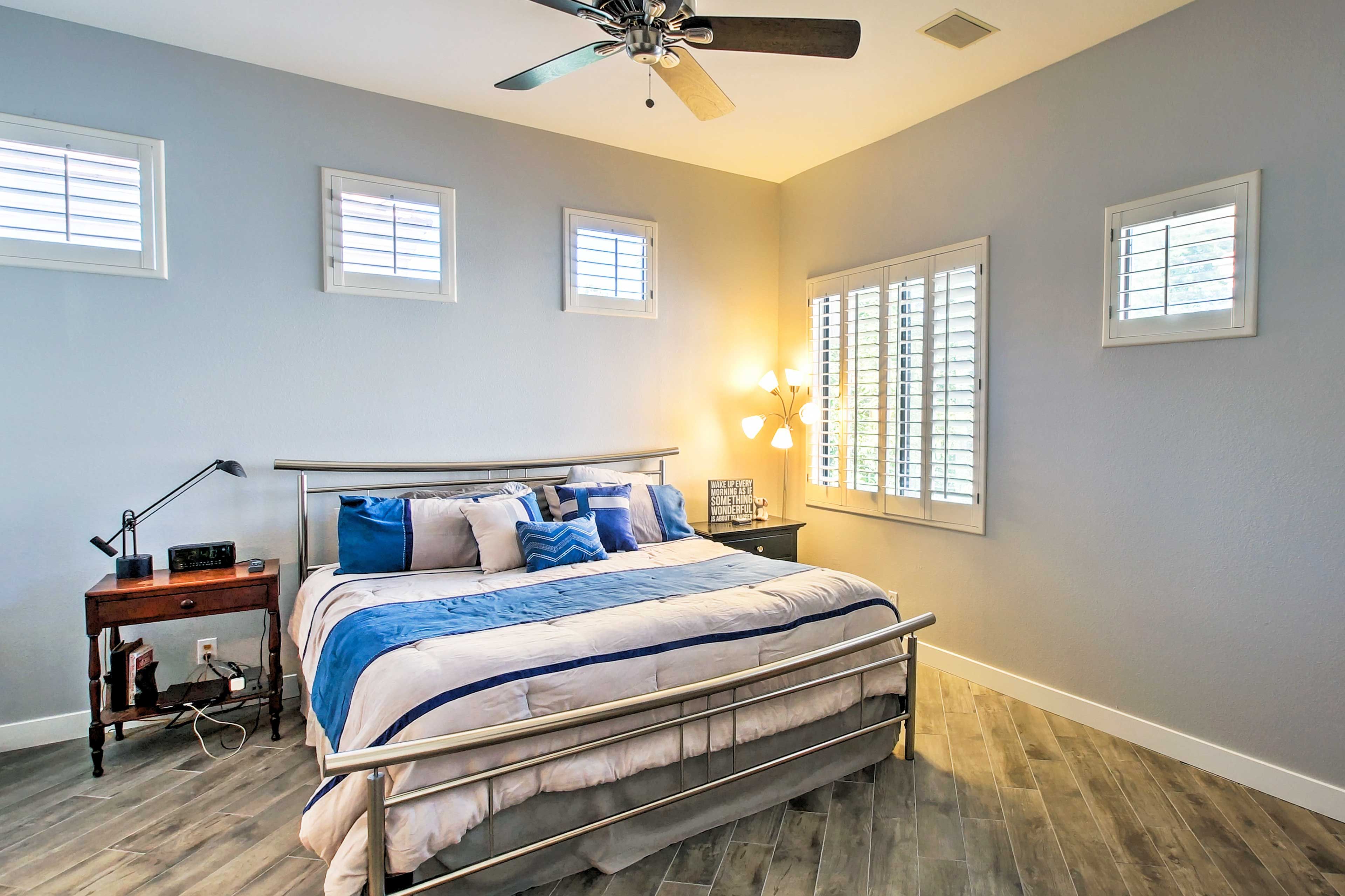 Bedroom 1 | King Bed