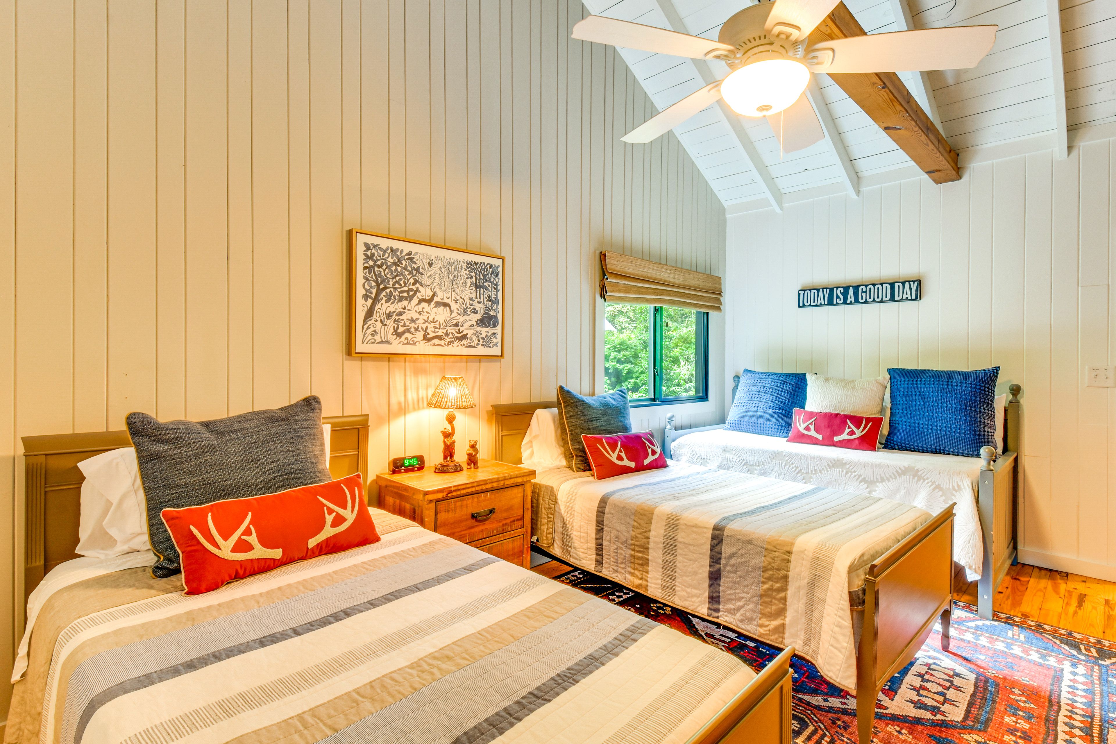 Bedroom 4 | 3 Twin Beds | En-Suite Bathroom