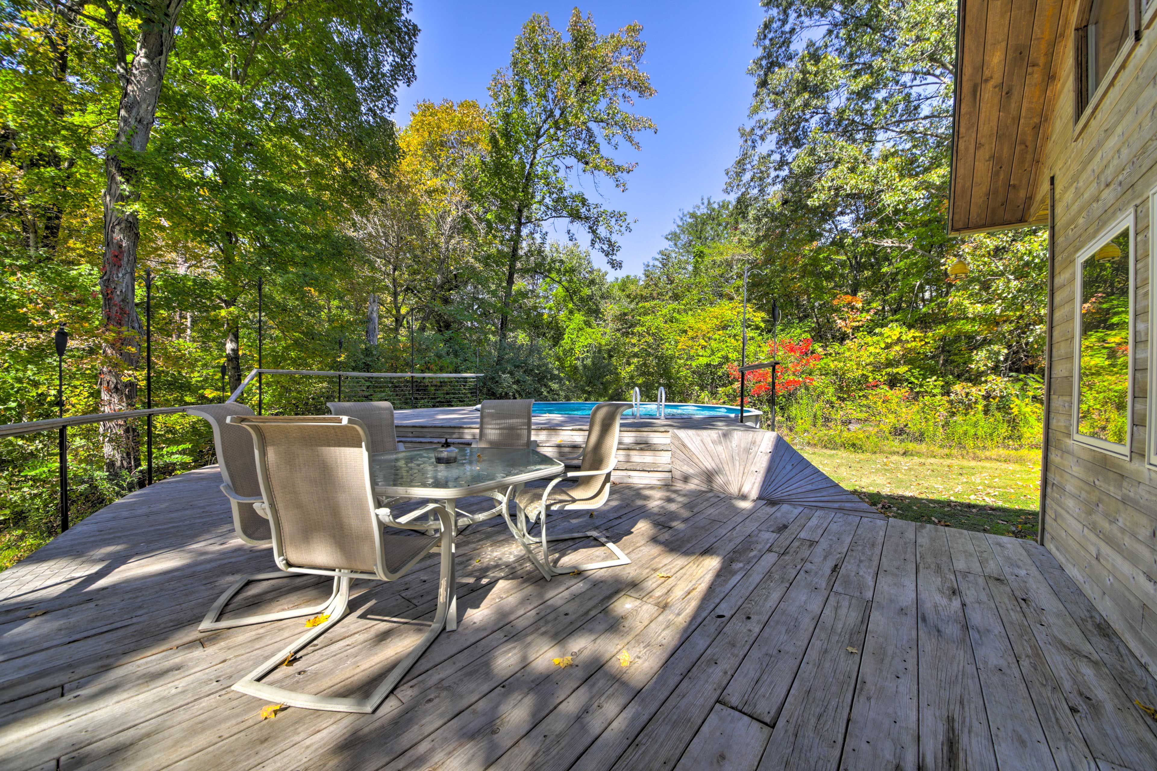 Private Deck